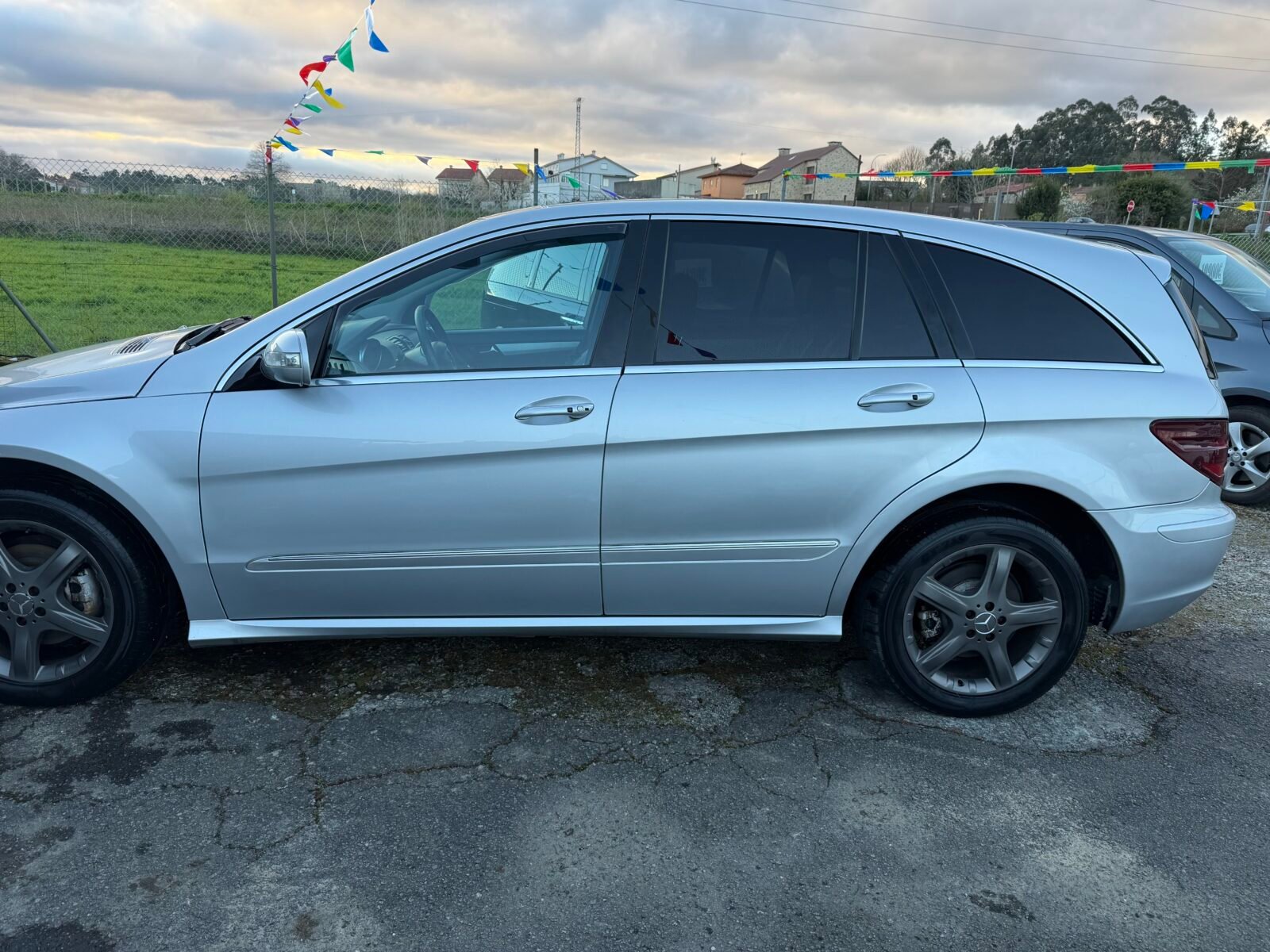 MERCEDES-BENZ R 320 cdi