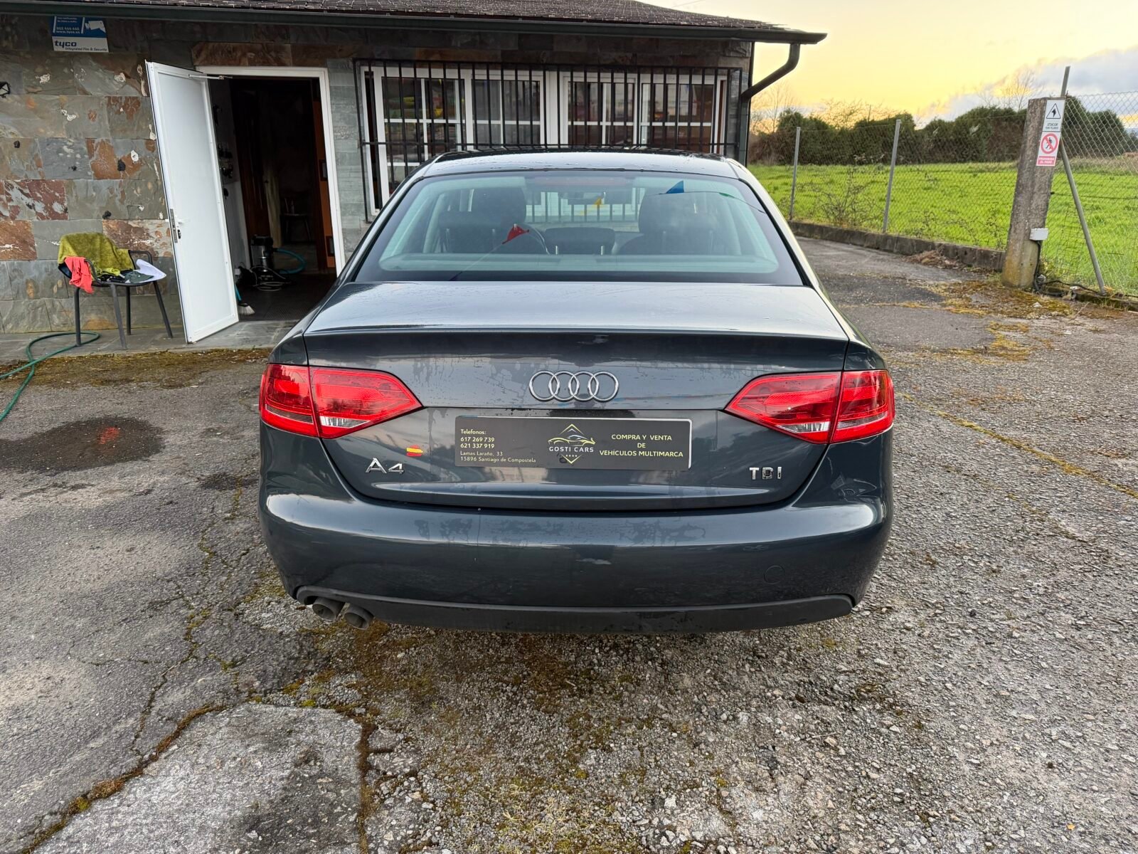 AUDI A4 2.0 tdi