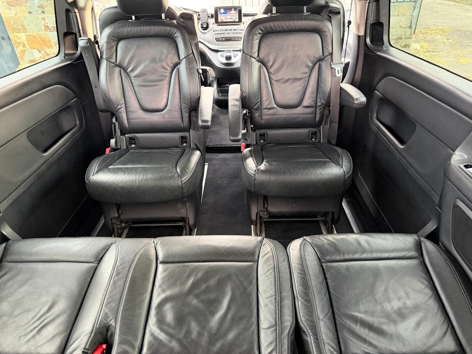 MERCEDES-BENZ V 220 CDI