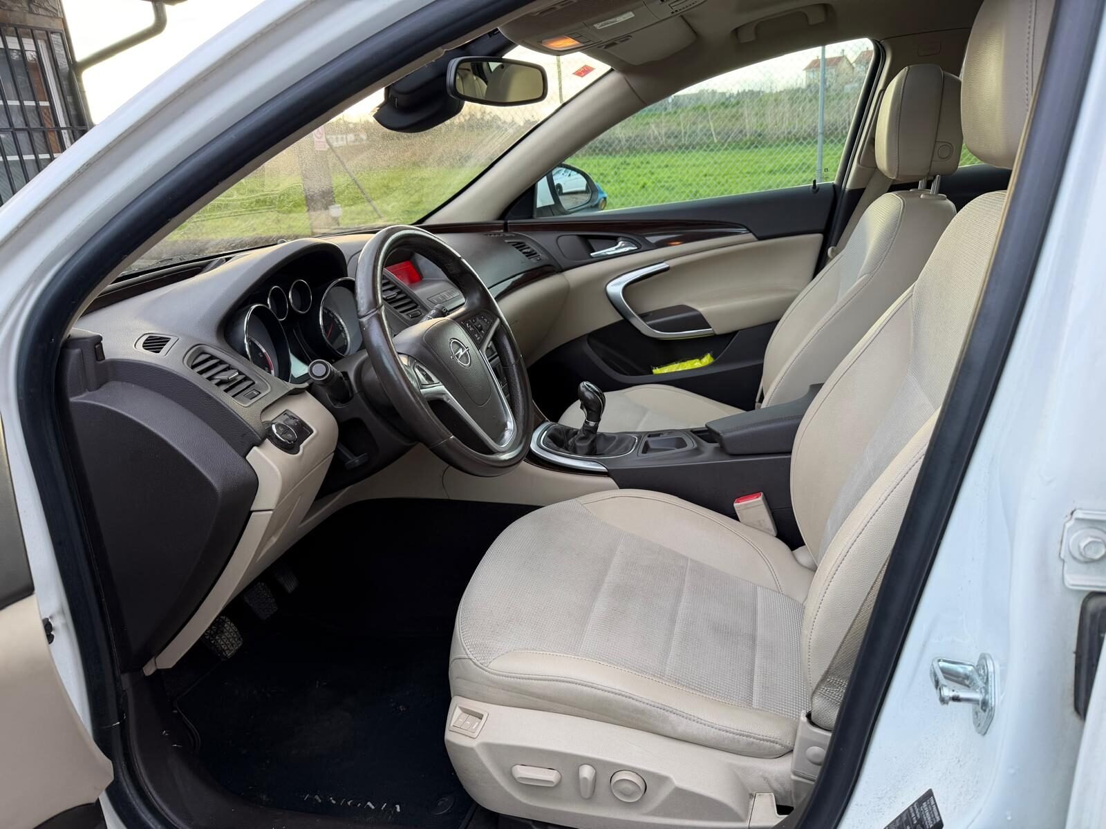 OPEL INSIGNIA 2.0 CDTI