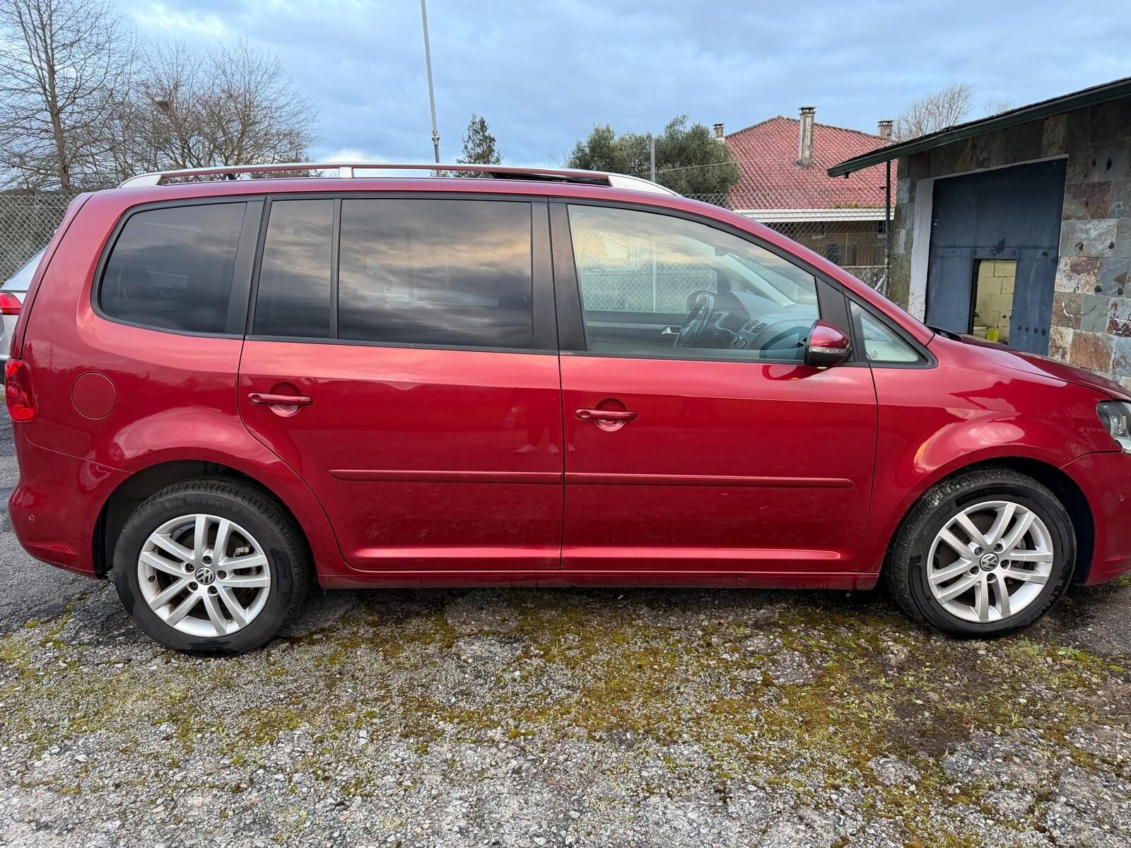 VOLKSWAGEN TOURAN 1.6 TDI