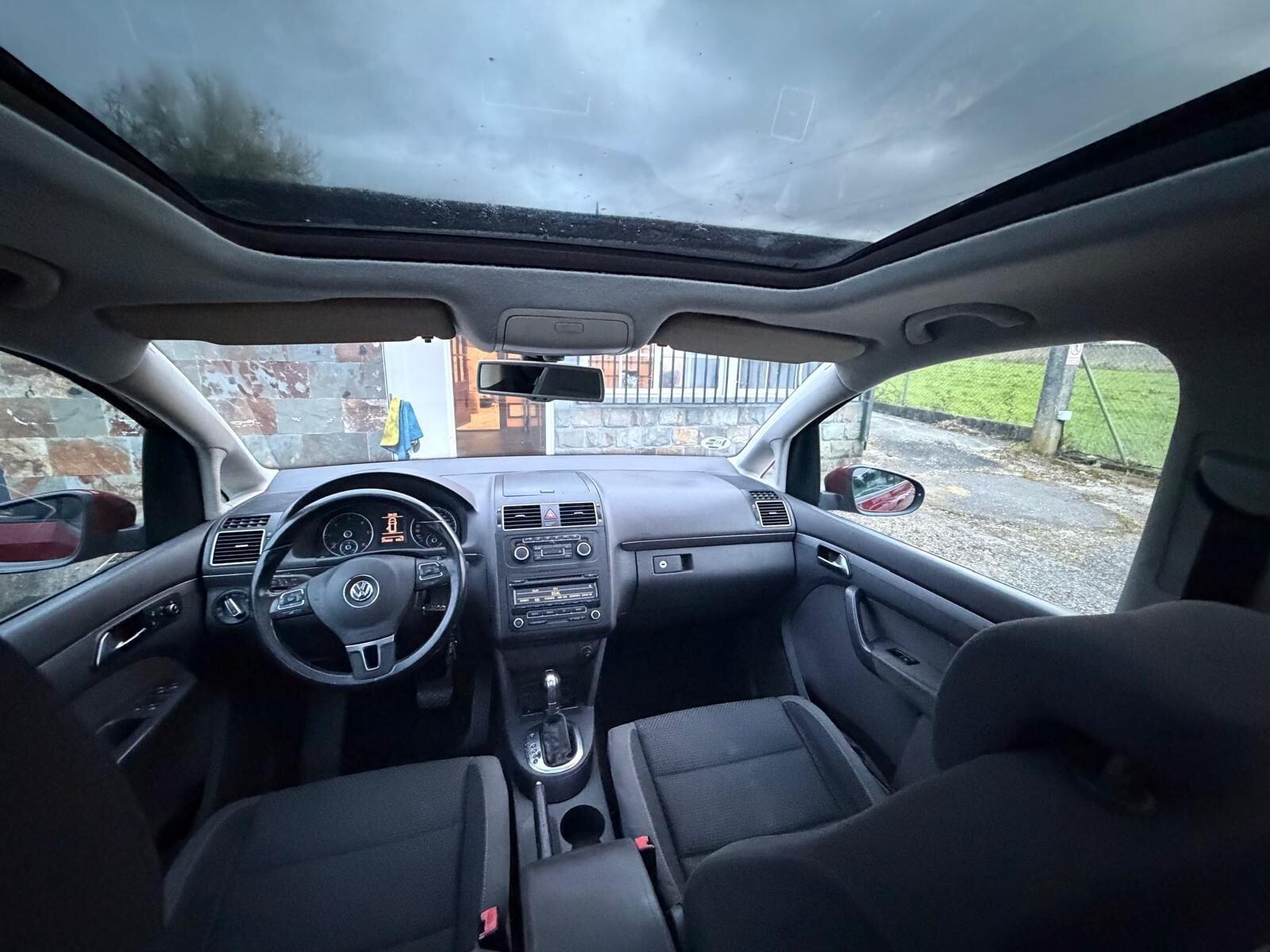 VOLKSWAGEN TOURAN 1.6 TDI