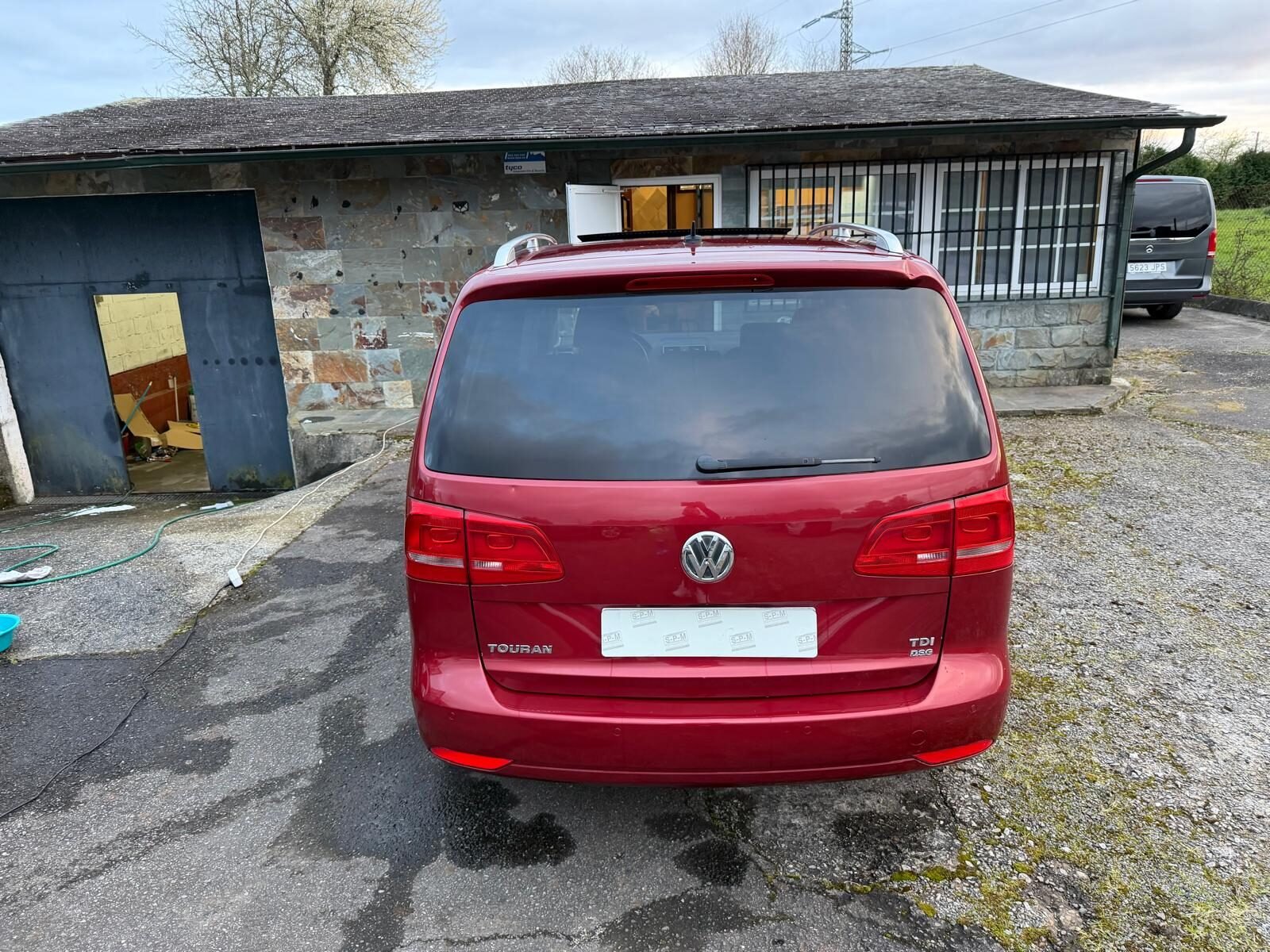 VOLKSWAGEN TOURAN 1.6 TDI