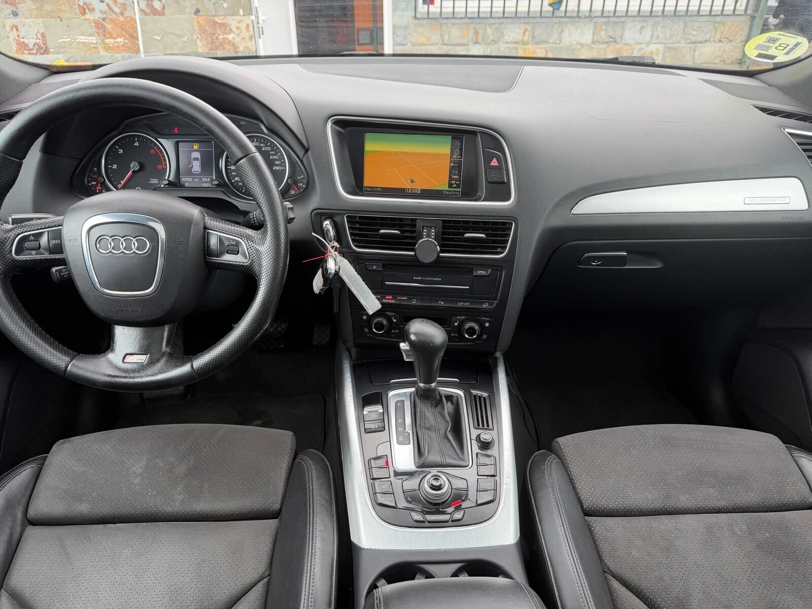 AUDI Q5 2.0 TDI