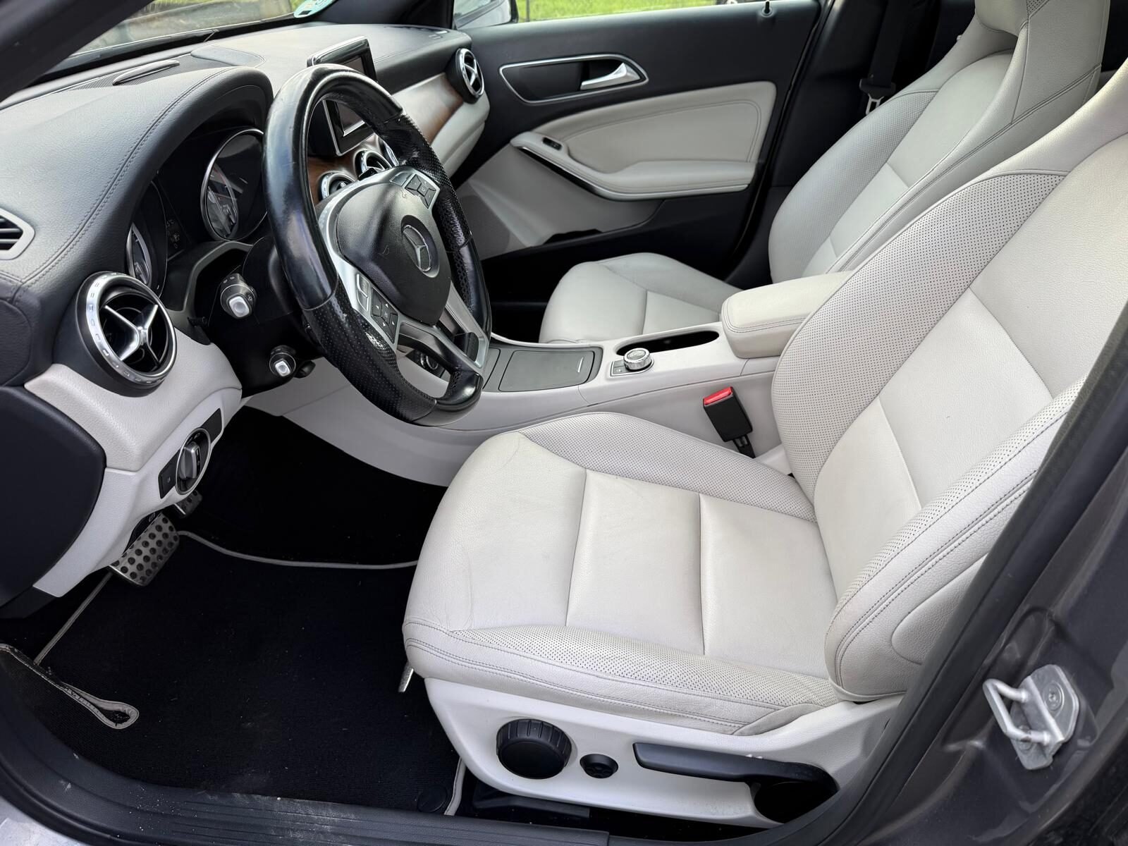 MERCEDES-BENZ Clase GLA 220 D