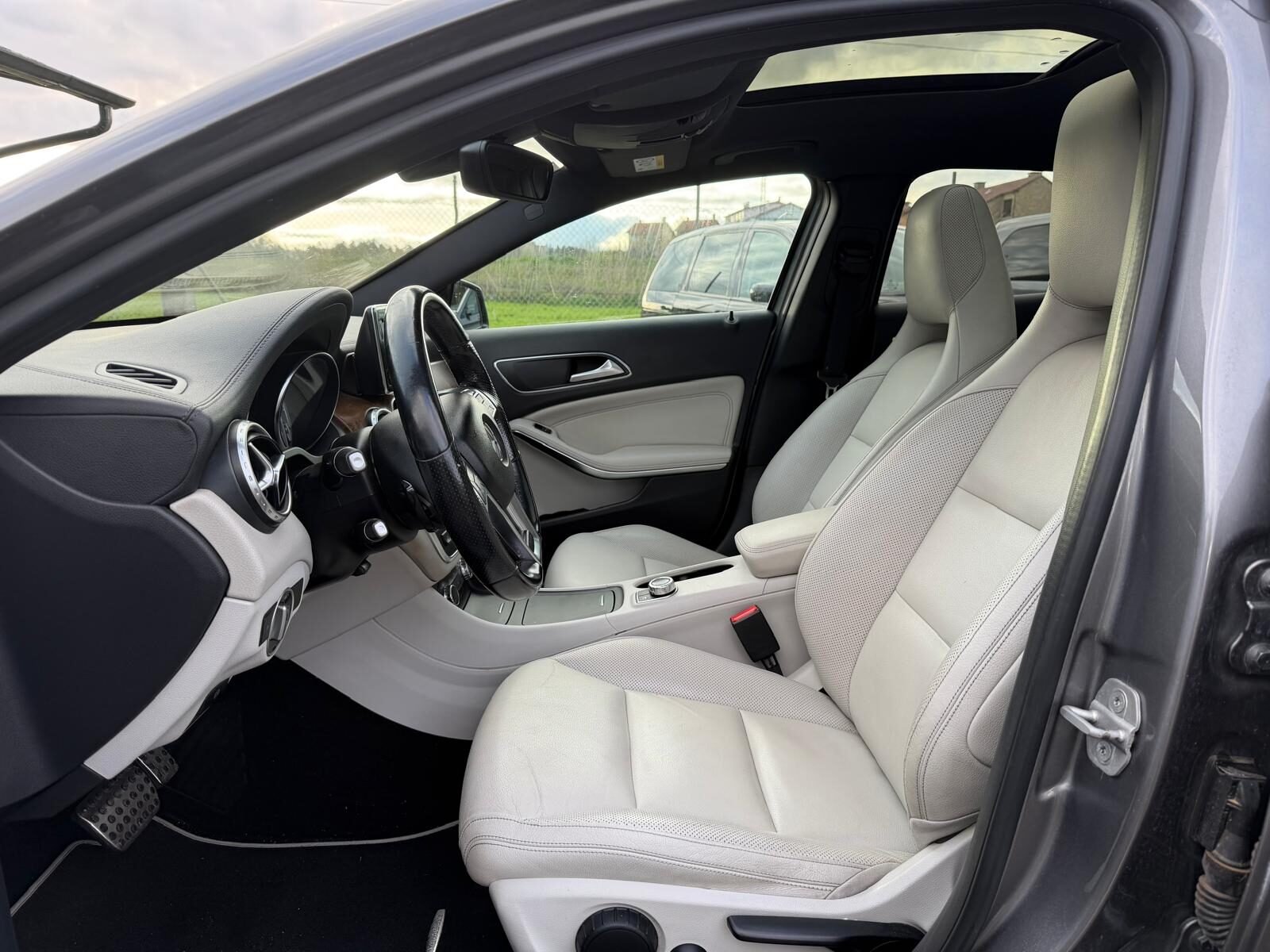 MERCEDES-BENZ Clase GLA 220 D