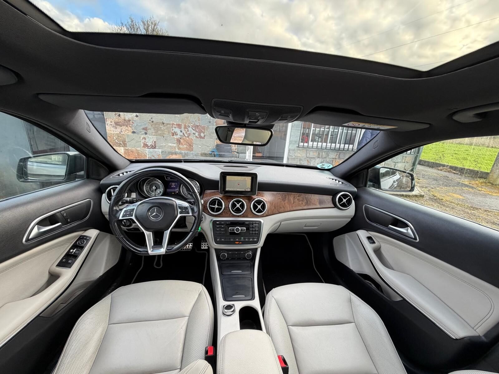 MERCEDES-BENZ Clase GLA 220 D