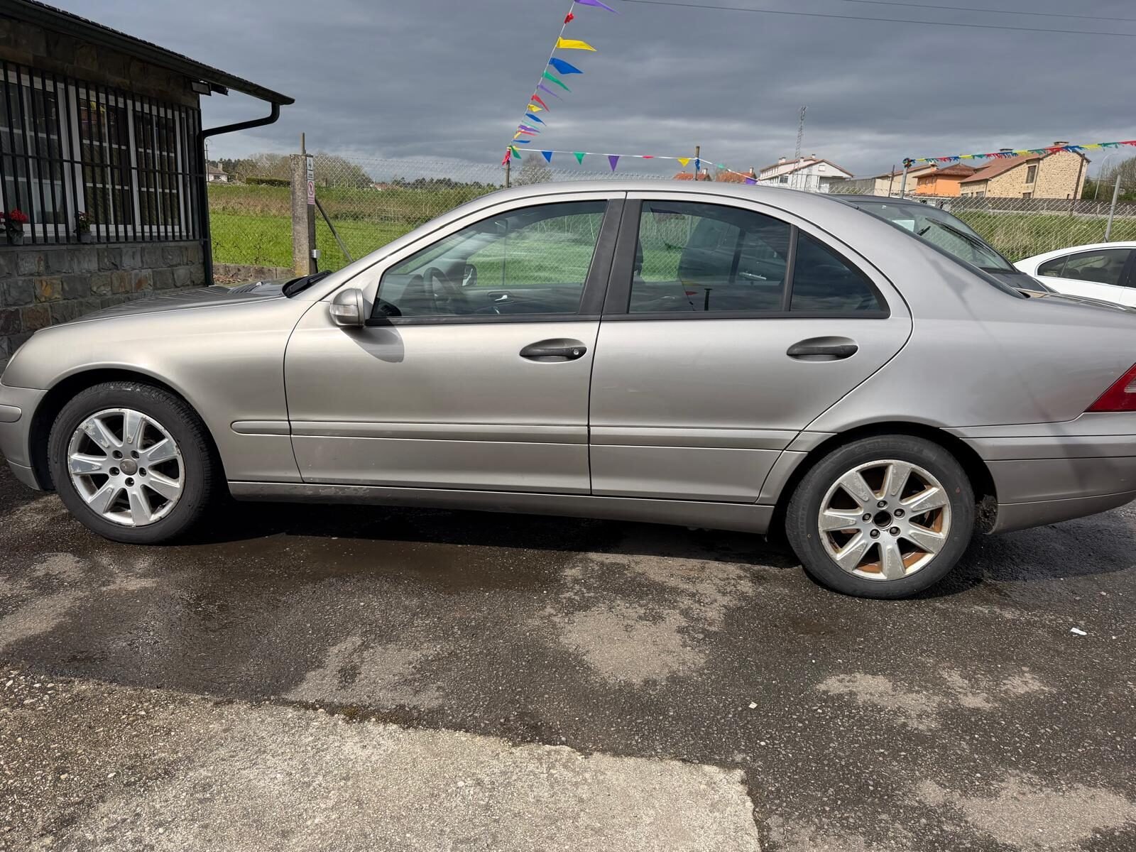 MERCEDES-BENZ C 200 CLASIC