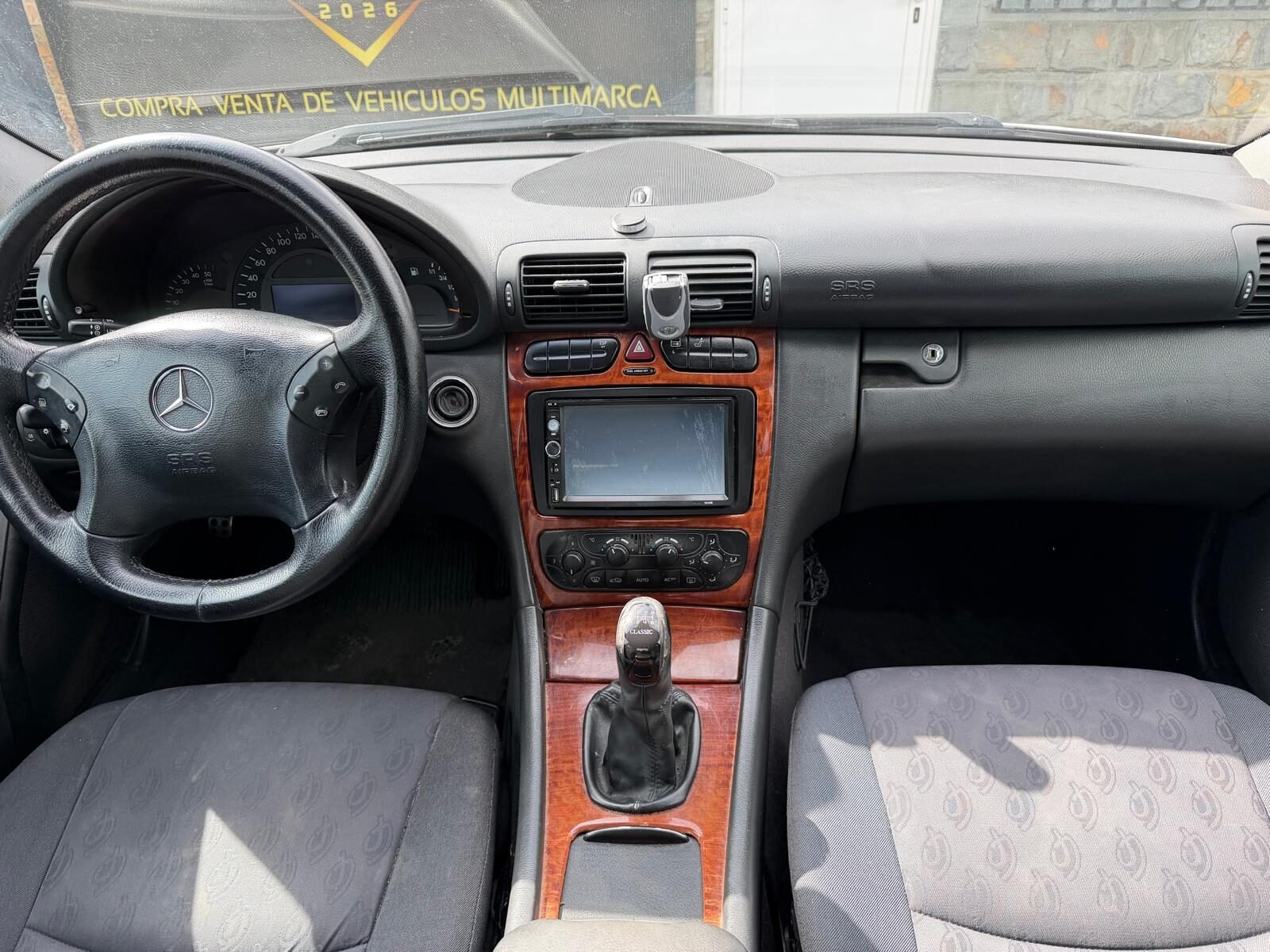 MERCEDES-BENZ C 200 CLASIC