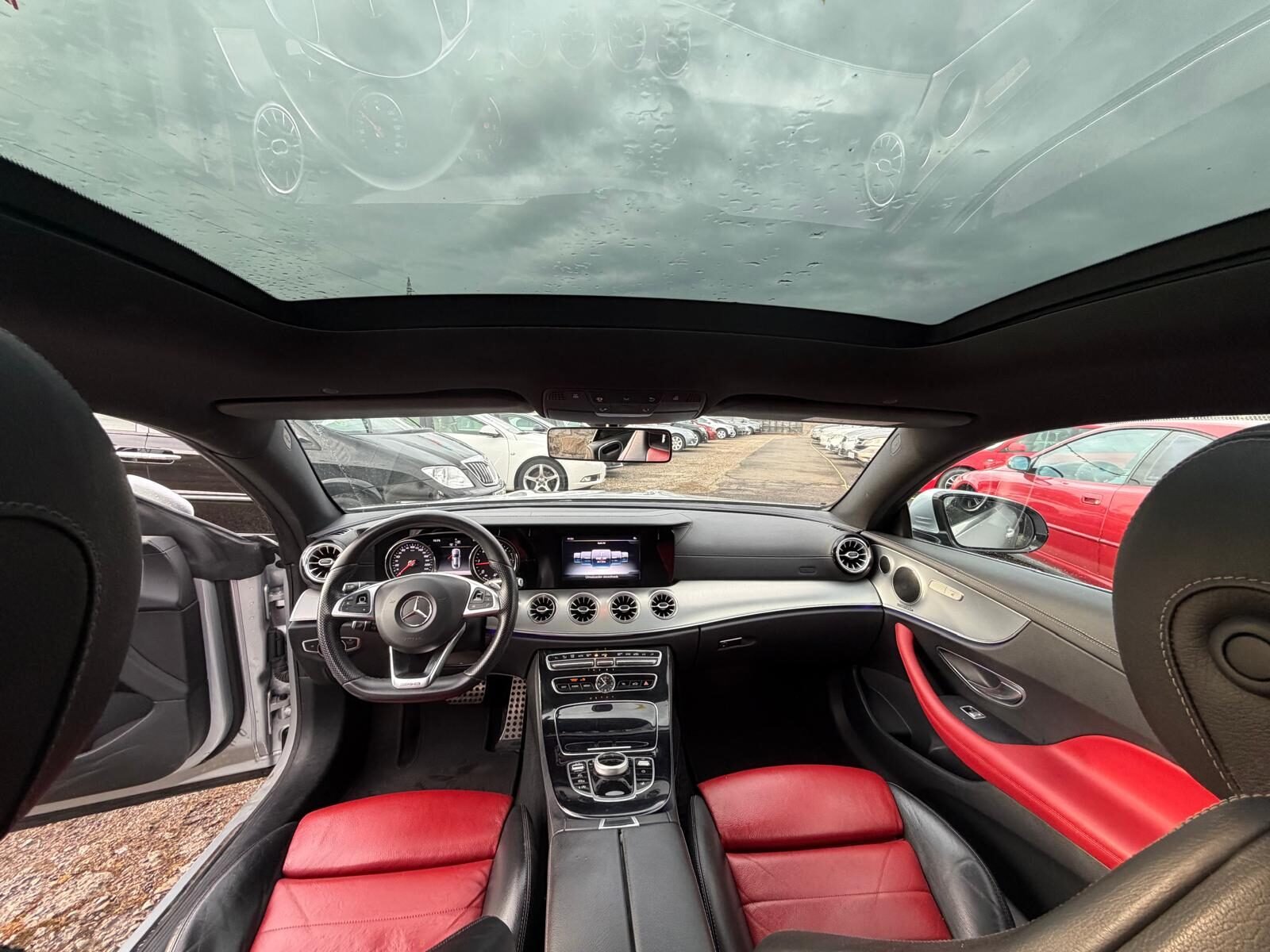 MERCEDES-BENZ E220D COUPE