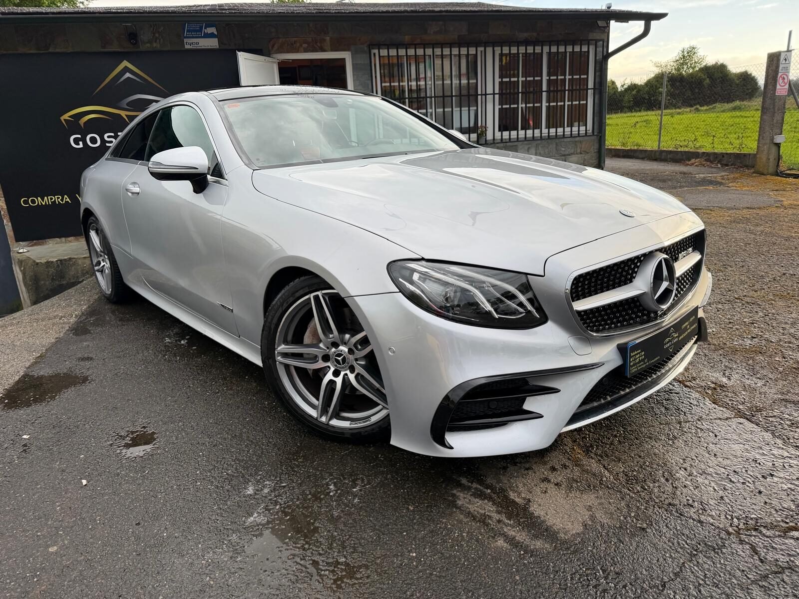 MERCEDES-BENZ E220D COUPE