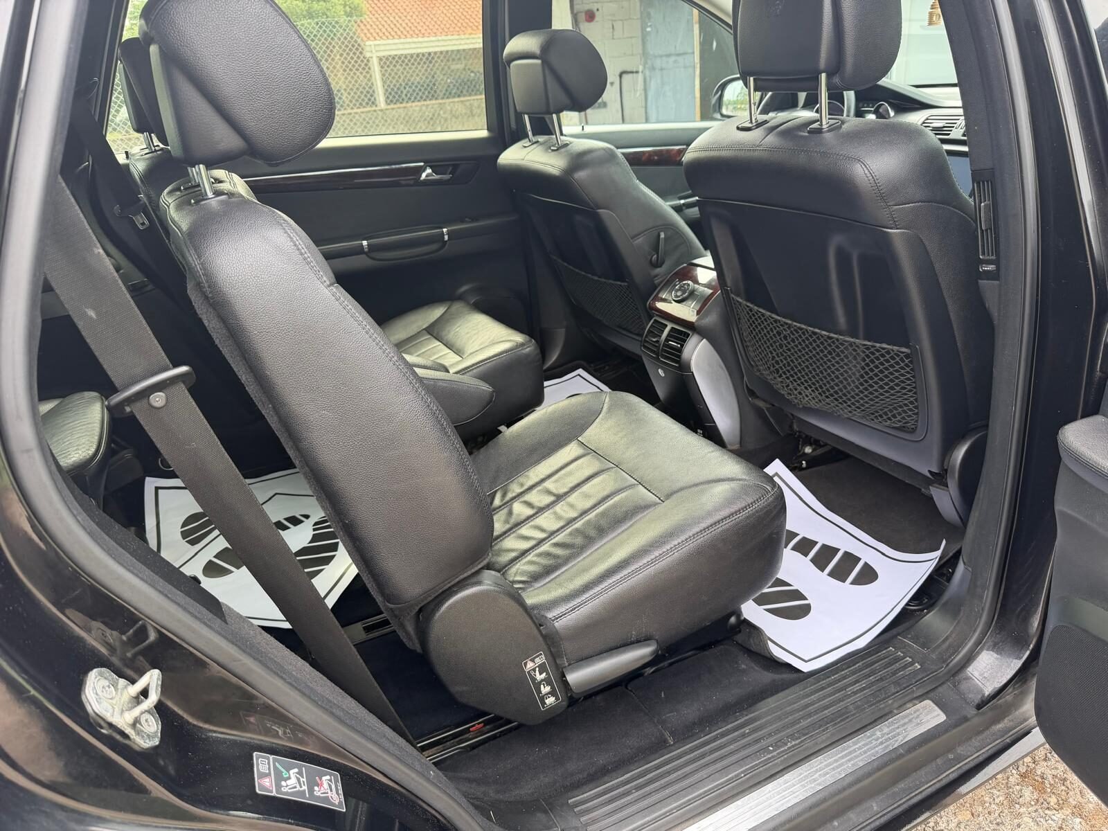 MERCEDES-BENZ R 320 CDI