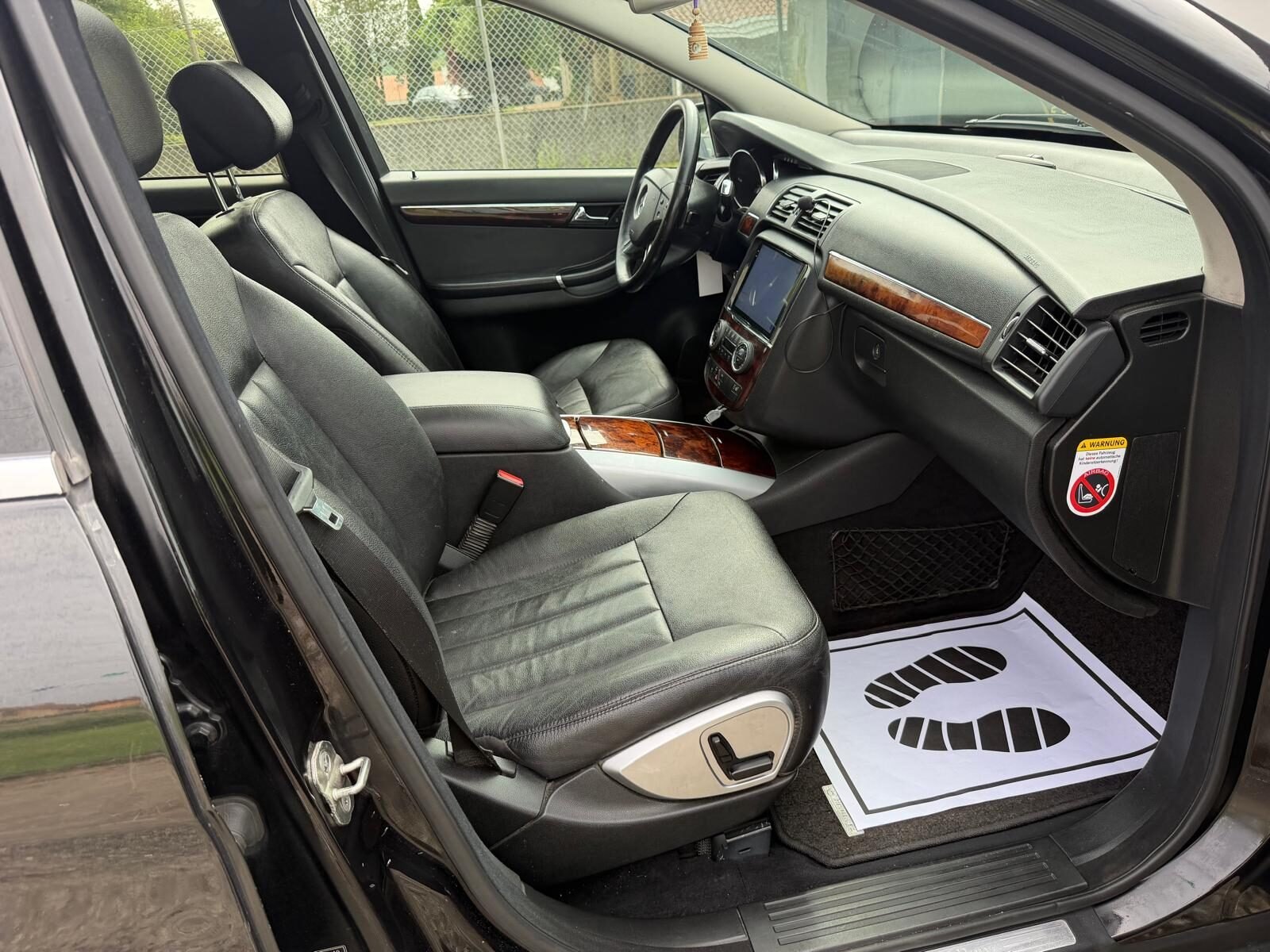 MERCEDES-BENZ R 320 CDI