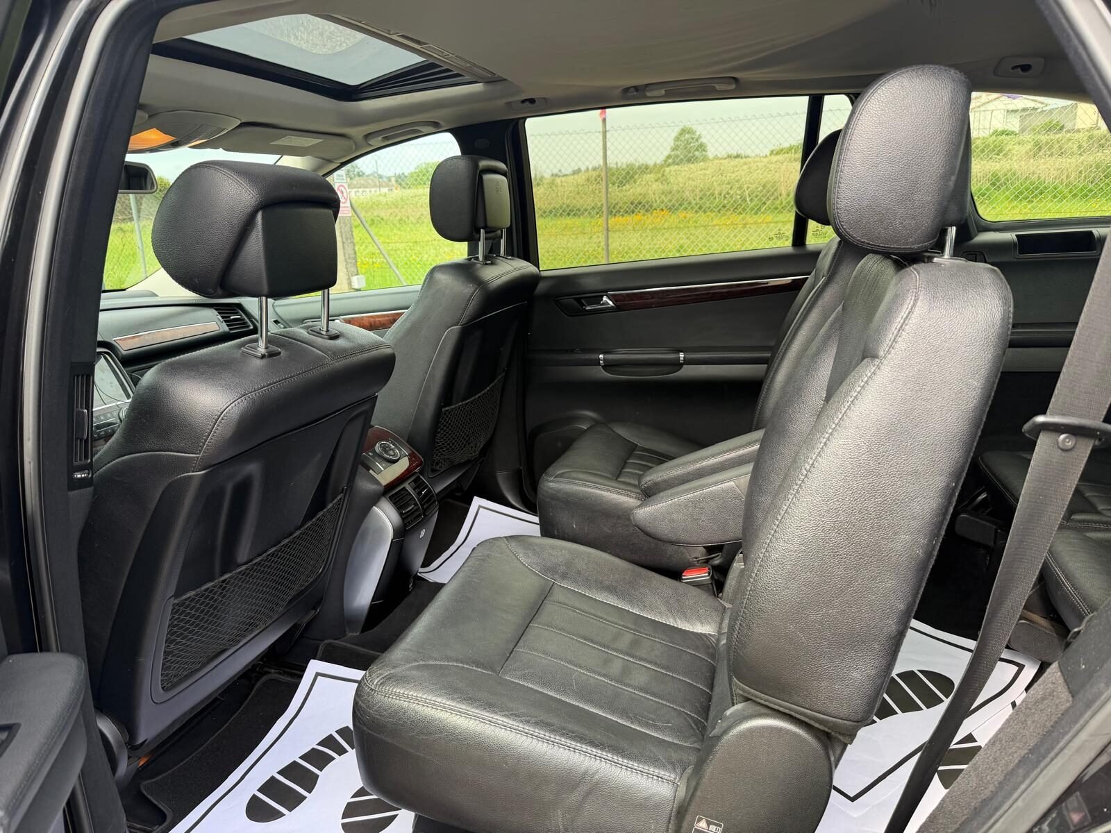 MERCEDES-BENZ R 320 CDI
