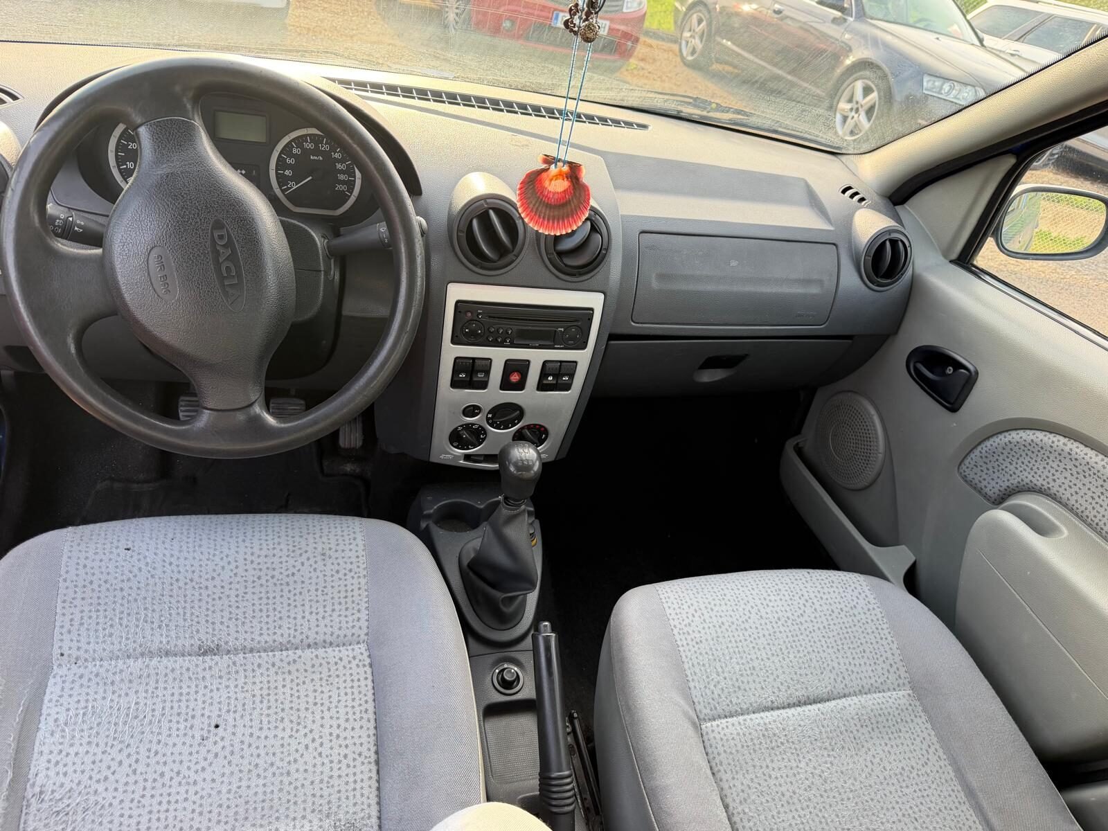 DACIA LOGAN 1.6