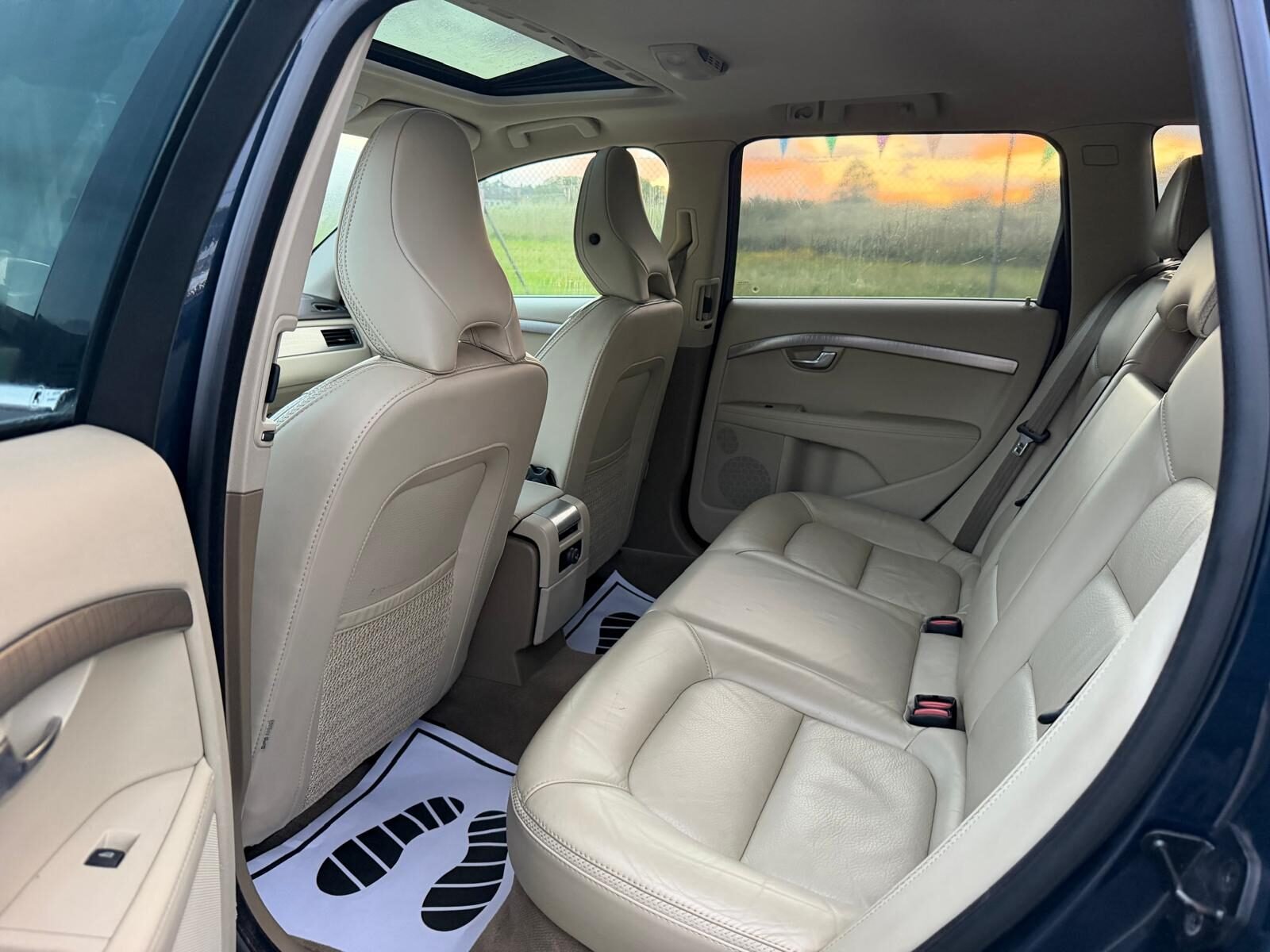 VOLVO XC70 2.4 D5AWD