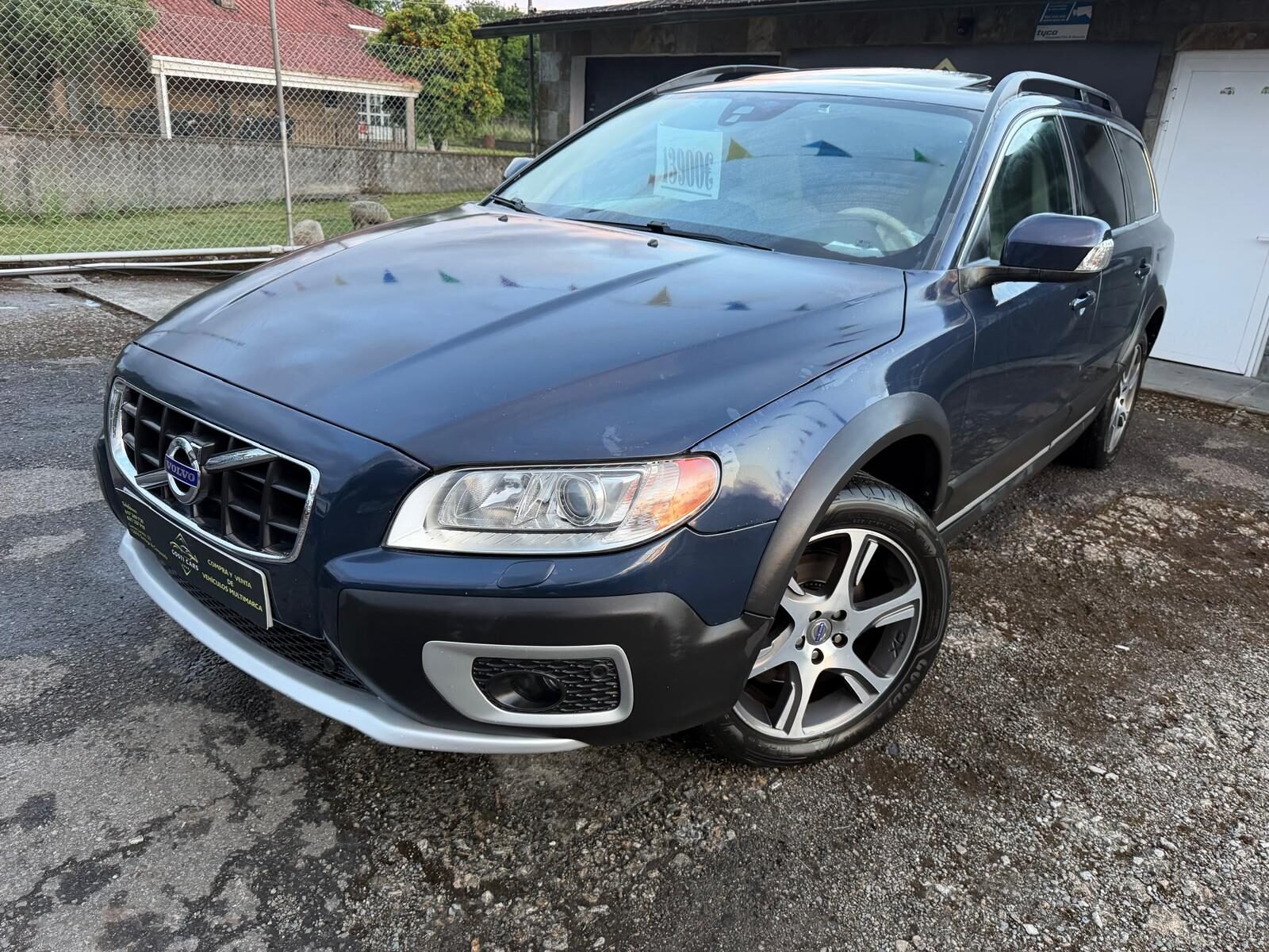 VOLVO XC70 2.4 D5AWD