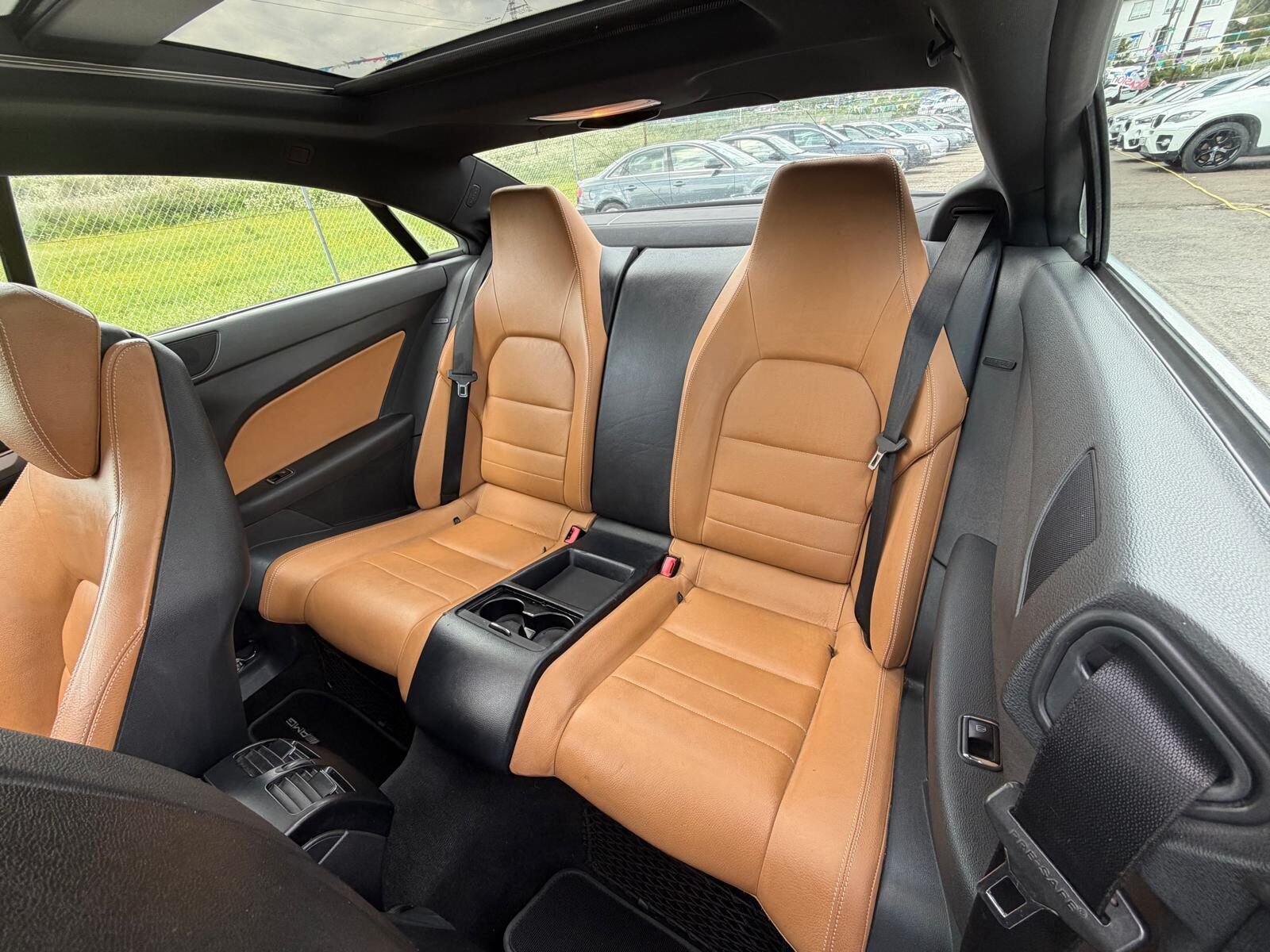 MERCEDES-BENZ E 350 CGI COUPE