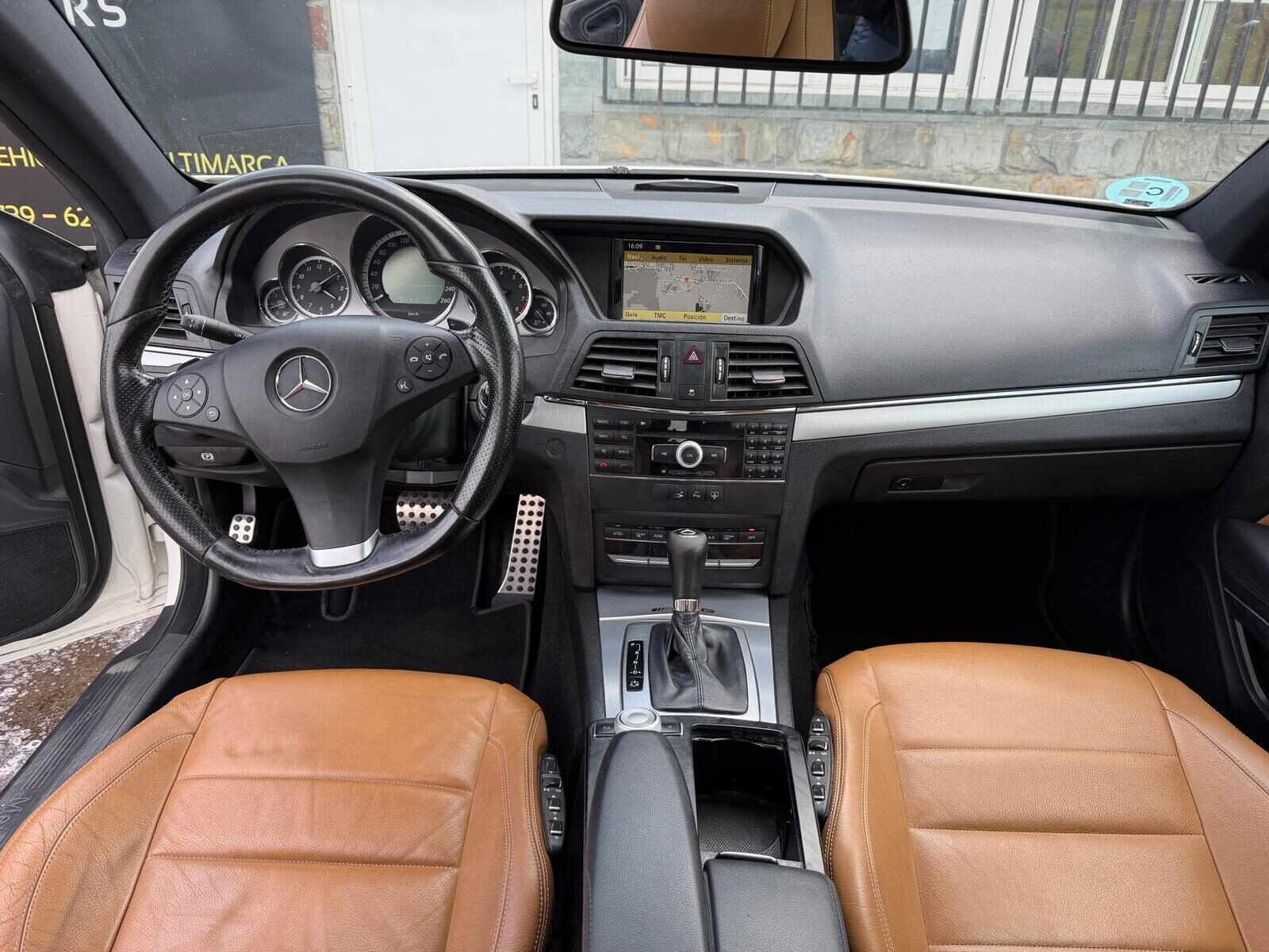 MERCEDES-BENZ E 350 CGI COUPE
