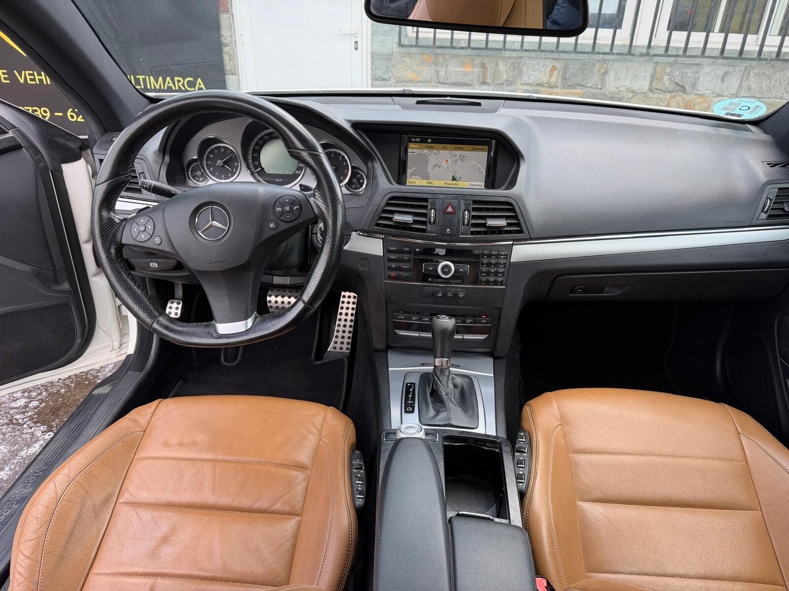 MERCEDES-BENZ E 350 CGI COUPE