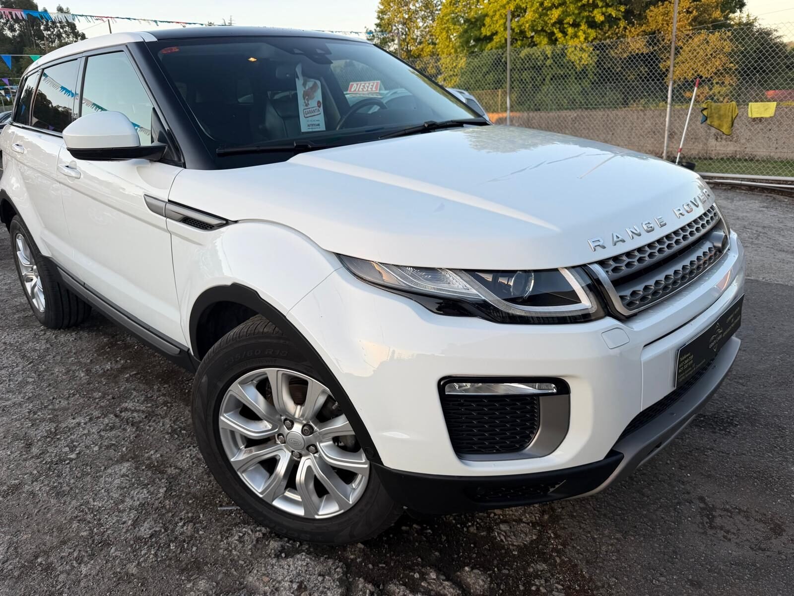 LAND-ROVER EVOQUE 2.0 TD4