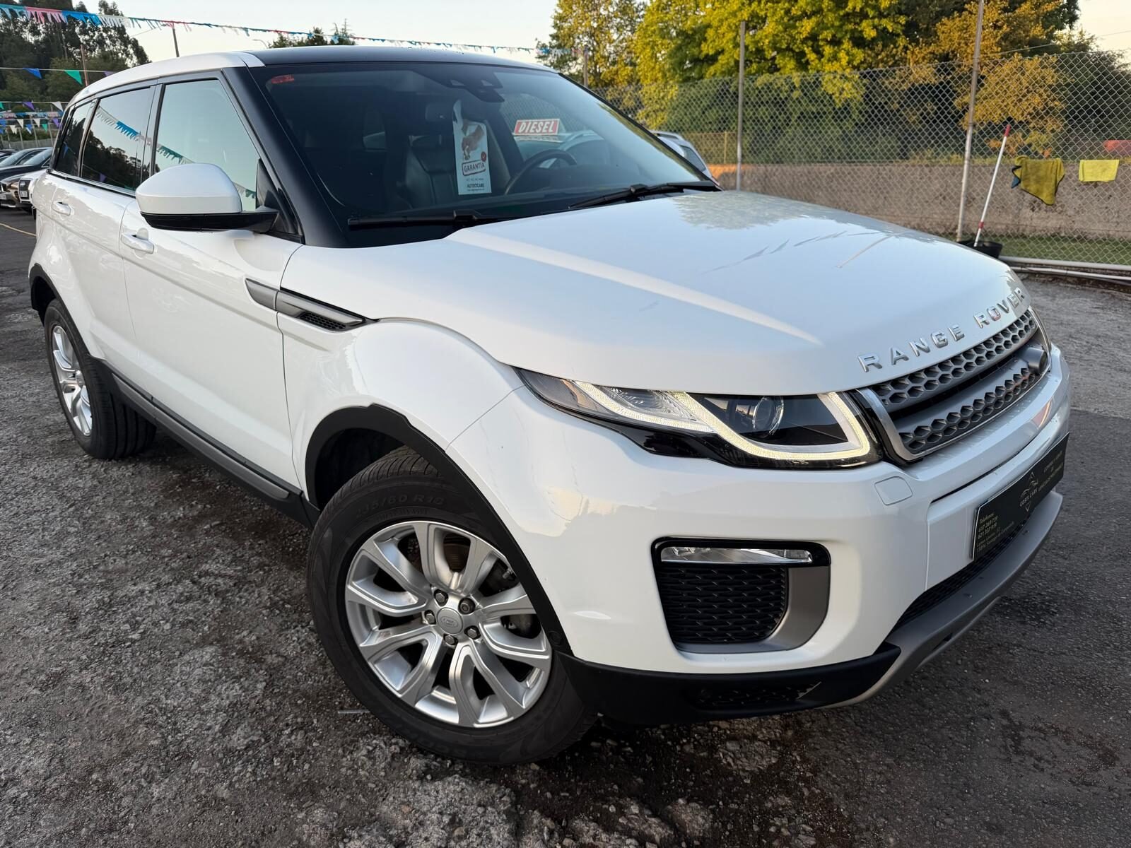 LAND-ROVER EVOQUE 2.0 TD4