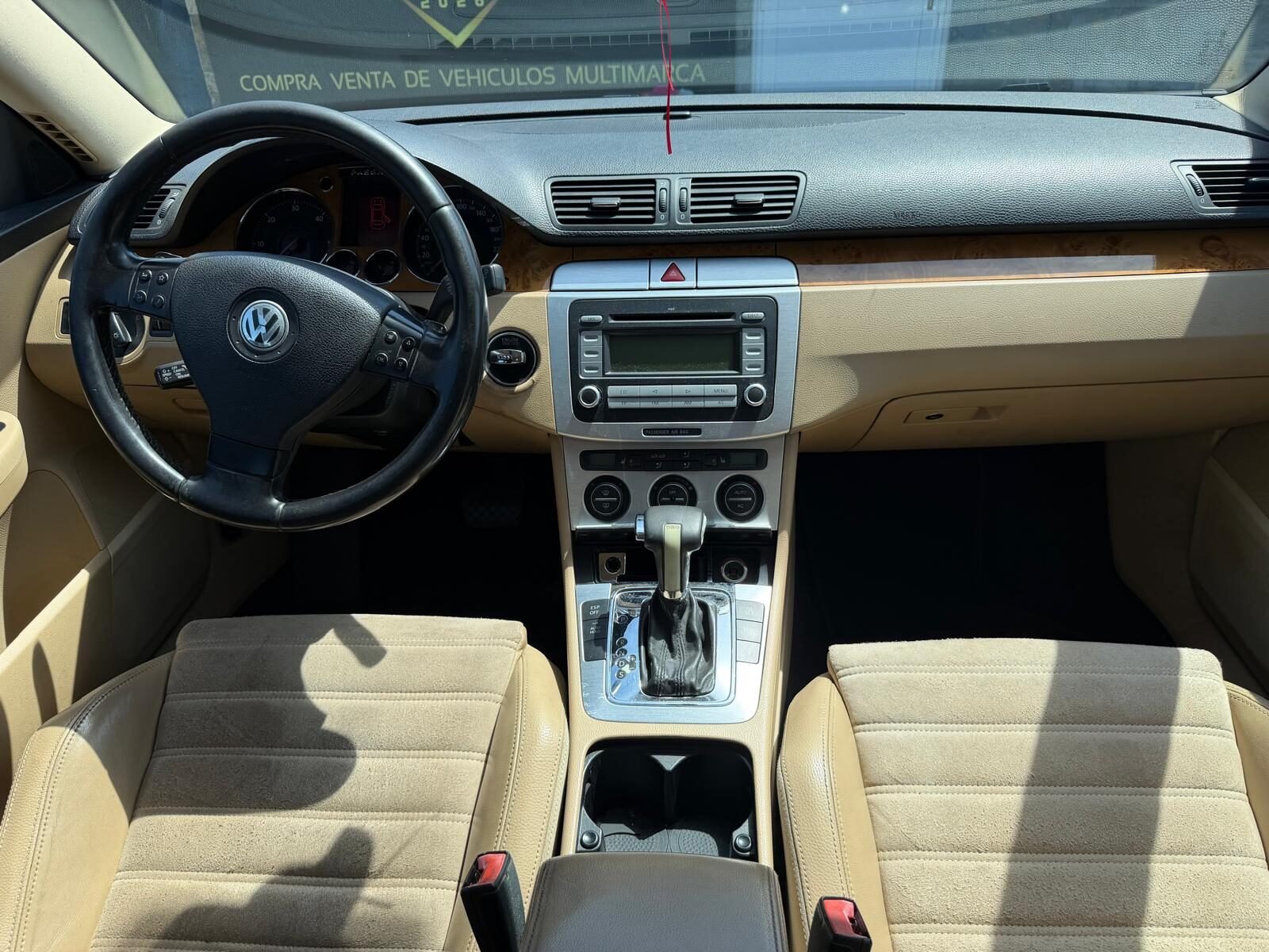 VOLKSWAGEN PASSAT 2.0 TDI