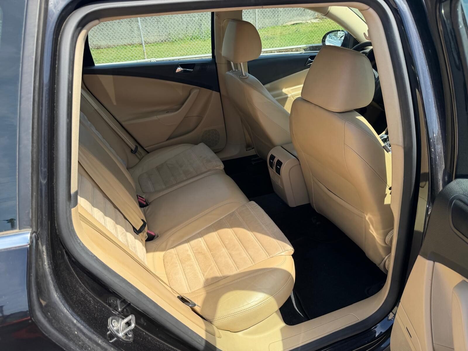 VOLKSWAGEN PASSAT 2.0 TDI