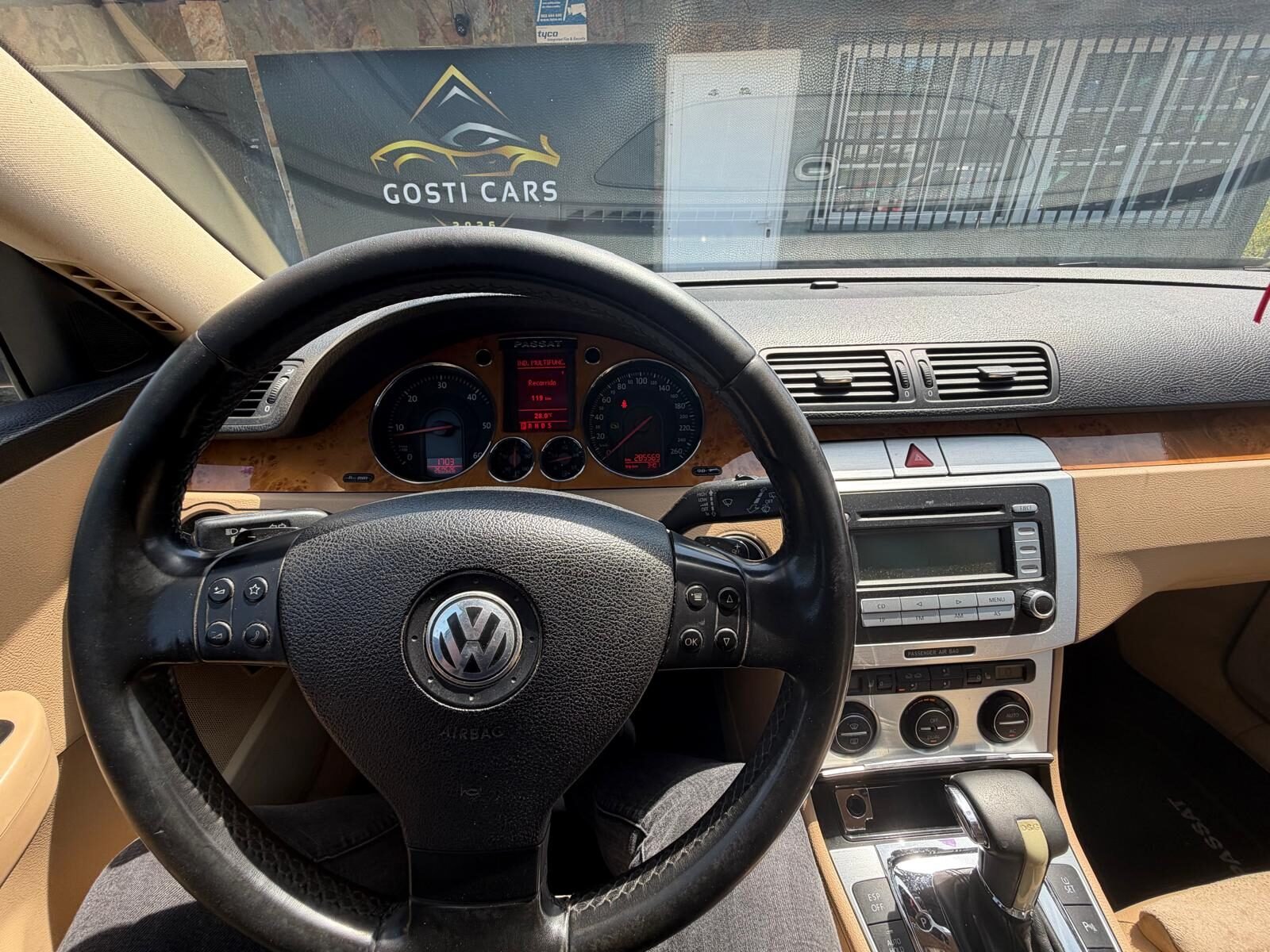VOLKSWAGEN PASSAT 2.0 TDI