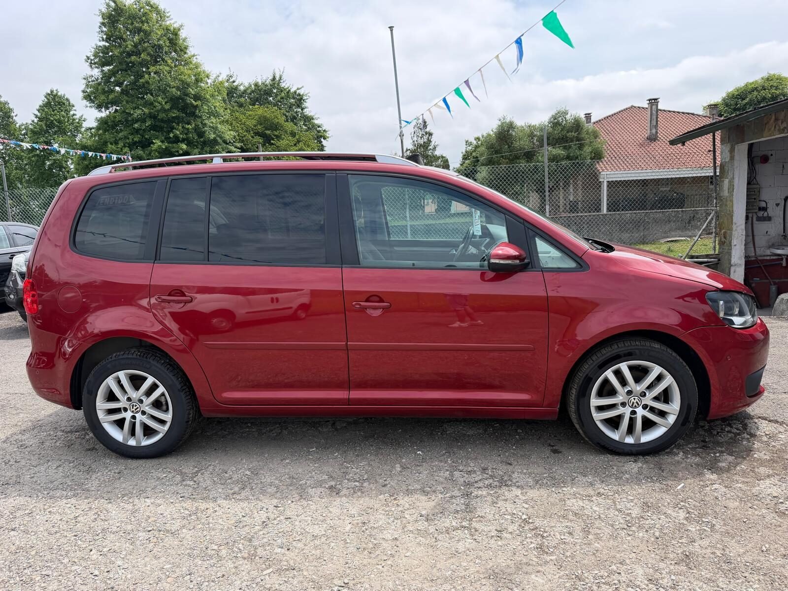 VOLKSWAGEN TOURAN 1.6 TDI