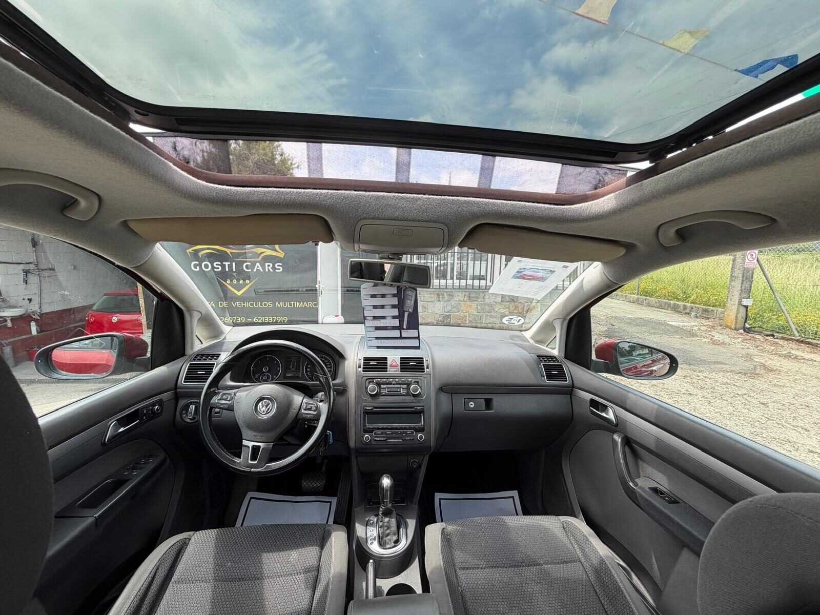 VOLKSWAGEN TOURAN 1.6 TDI