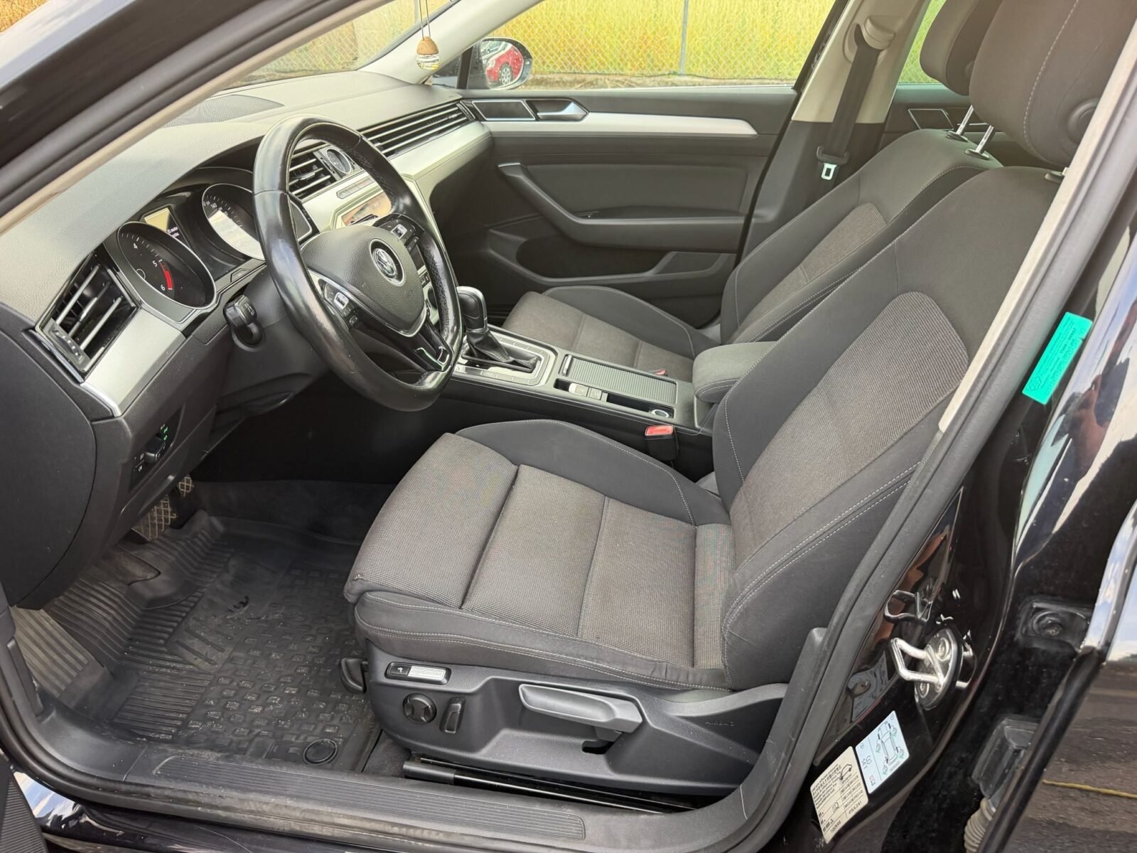 VOLKSWAGEN PASSAT 2.0 TDI