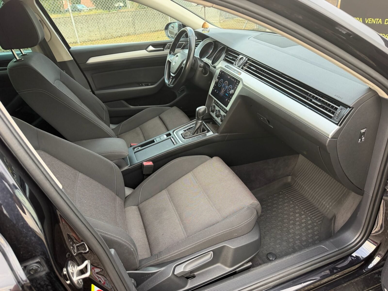 VOLKSWAGEN PASSAT 2.0 TDI