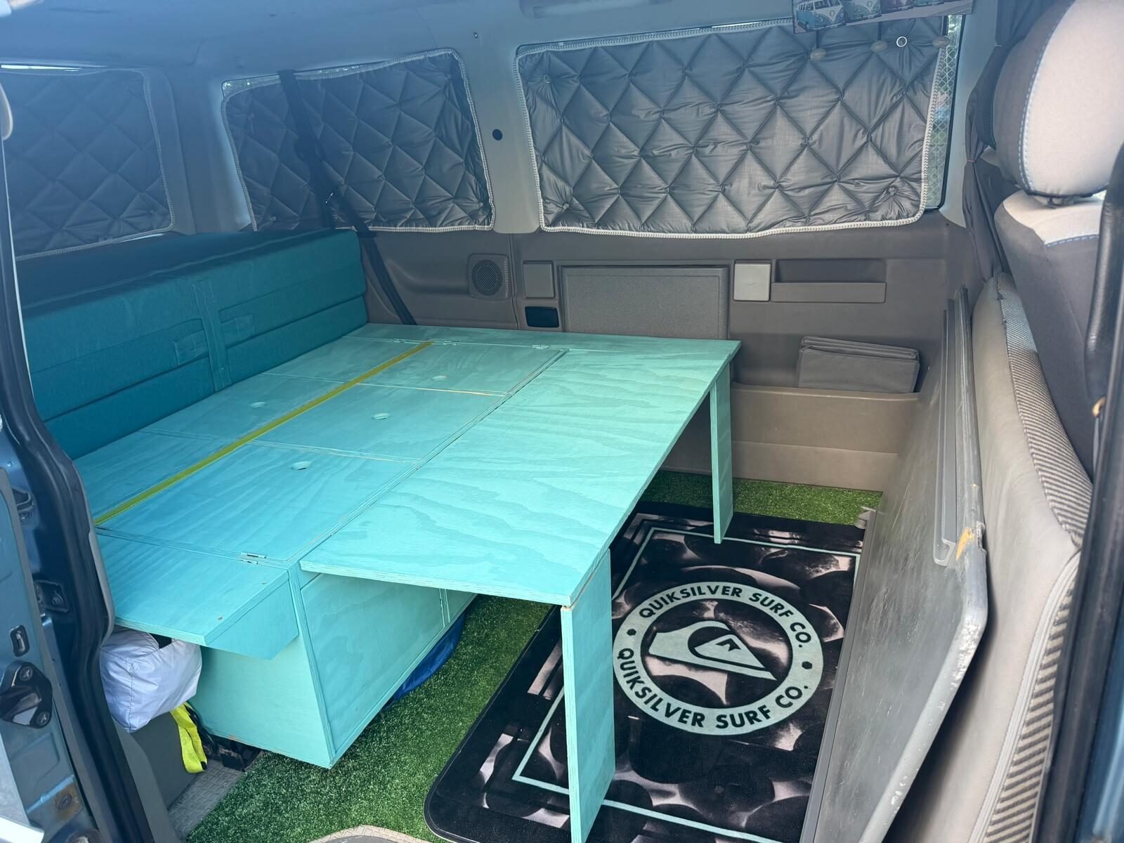 VOLKSWAGEN MULTIVAN 2.5 TDI