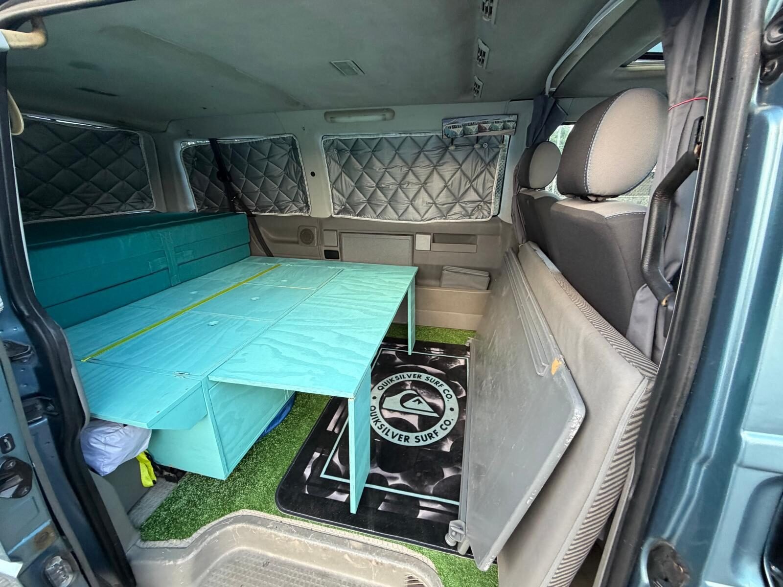 VOLKSWAGEN MULTIVAN 2.5 TDI