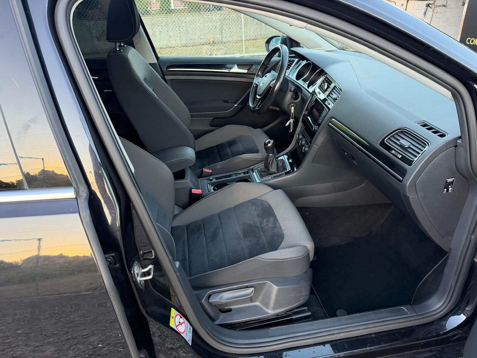 VOLKSWAGEN Golf 2.0 TDI