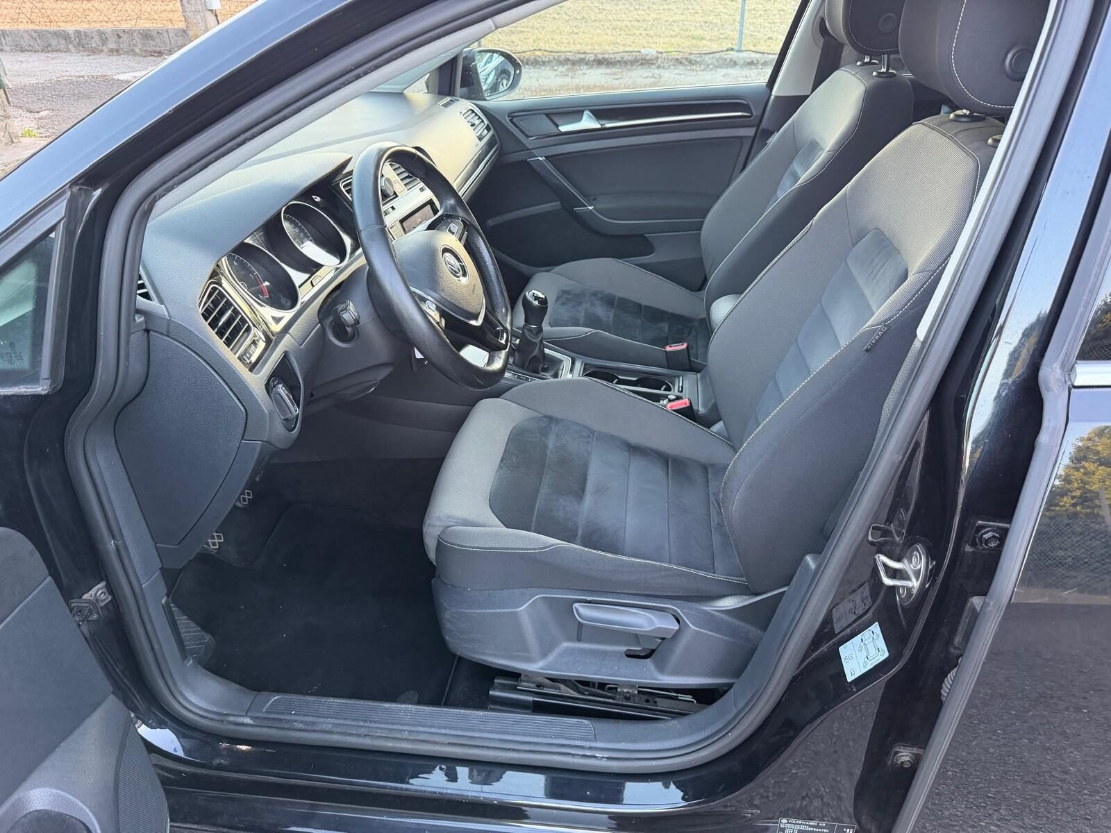 VOLKSWAGEN Golf 2.0 TDI