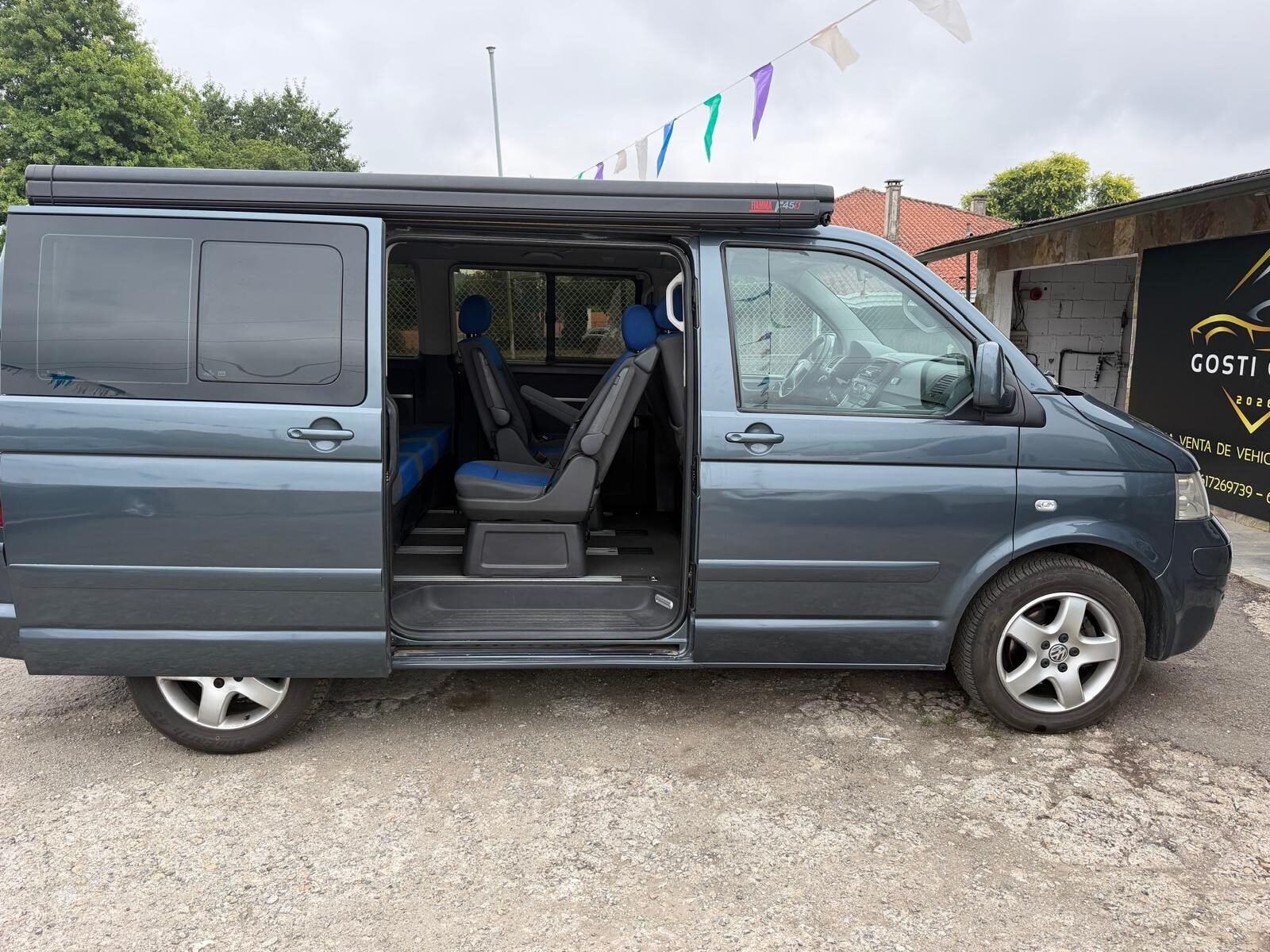 VOLKSWAGEN MULTIVAN 2.5 TDI