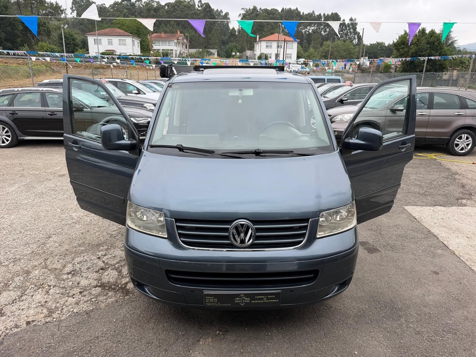 VOLKSWAGEN MULTIVAN 2.5 TDI