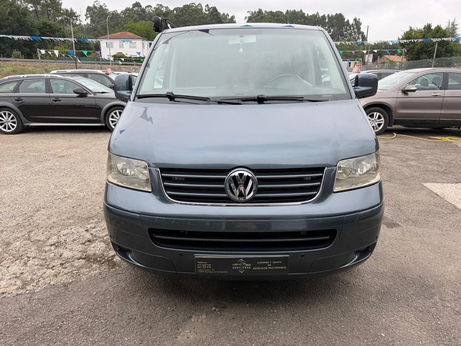 VOLKSWAGEN MULTIVAN 2.5 TDI
