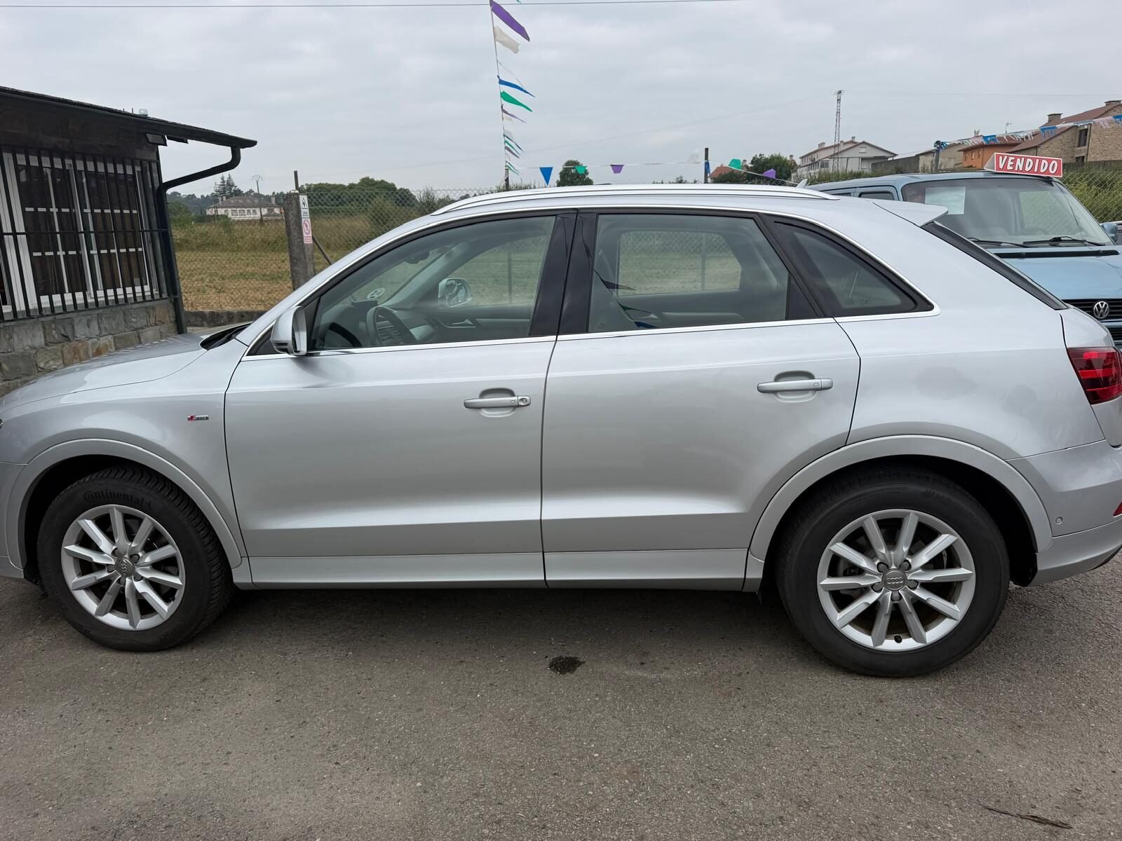AUDI Q3 2.0 TDI