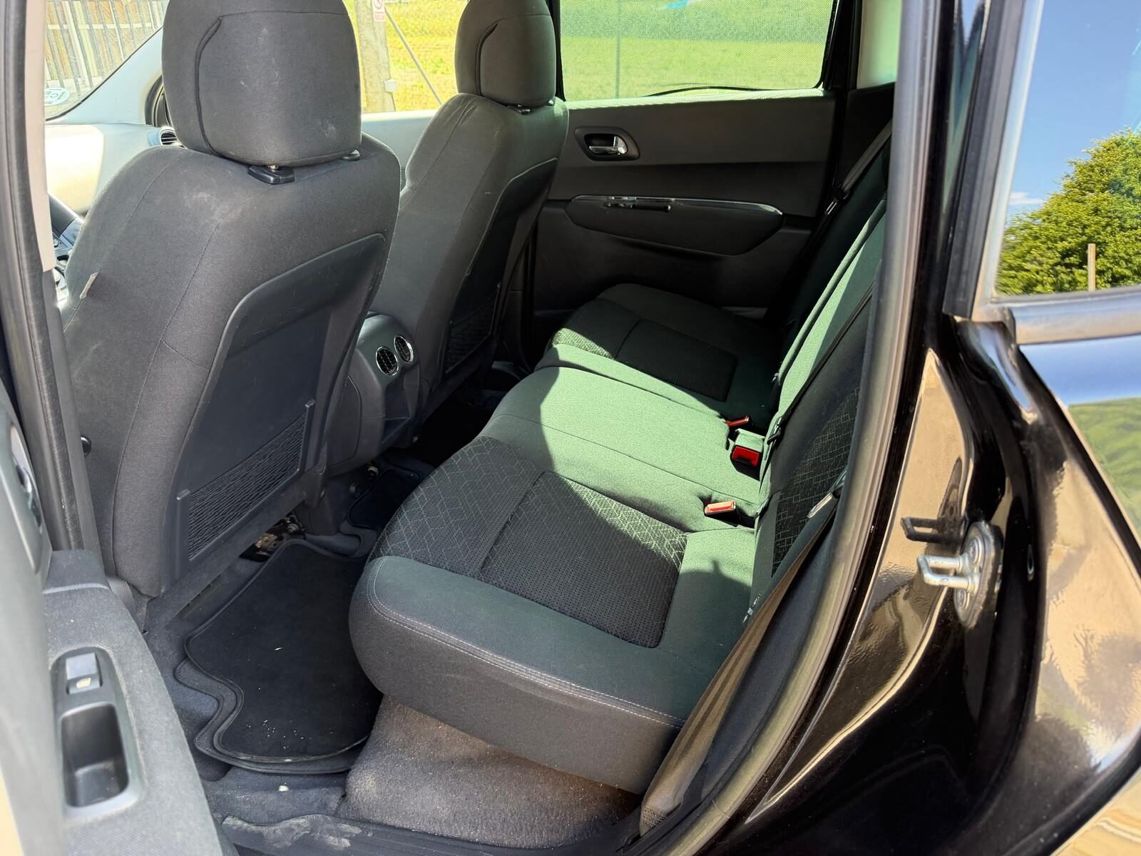 PEUGEOT 3008 1.6