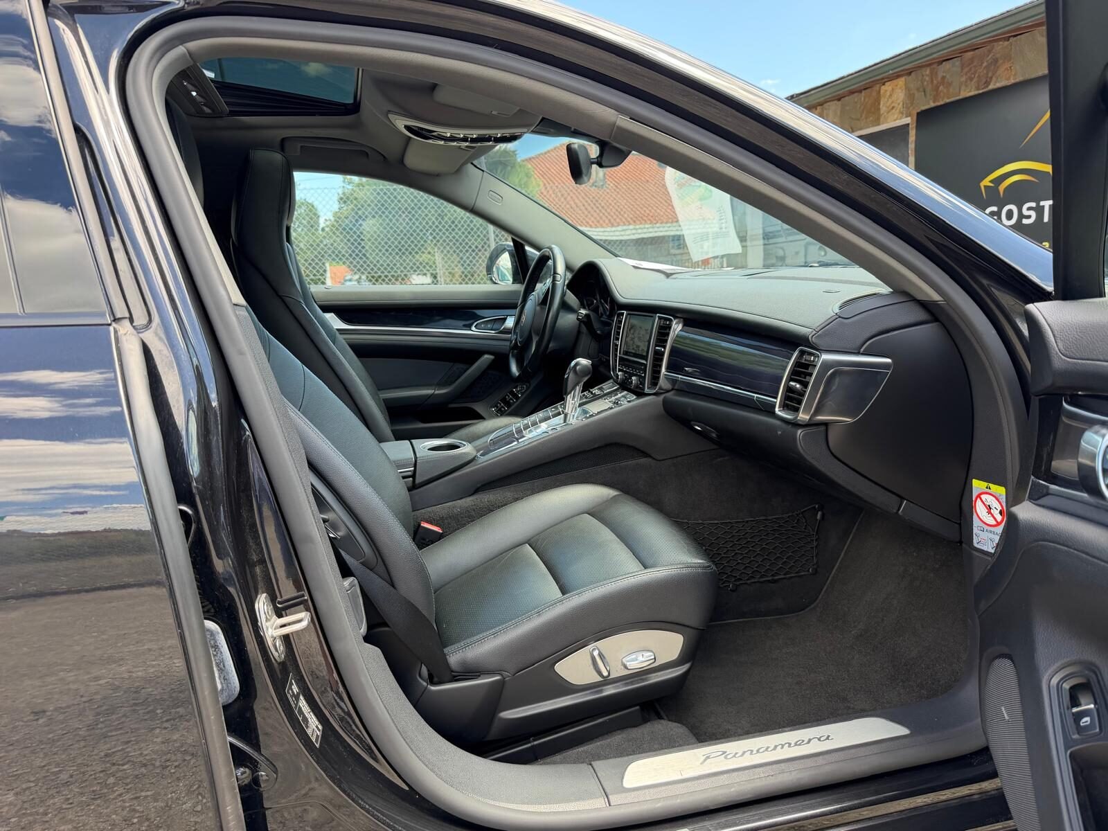 PORSCHE Panamera 3.0D