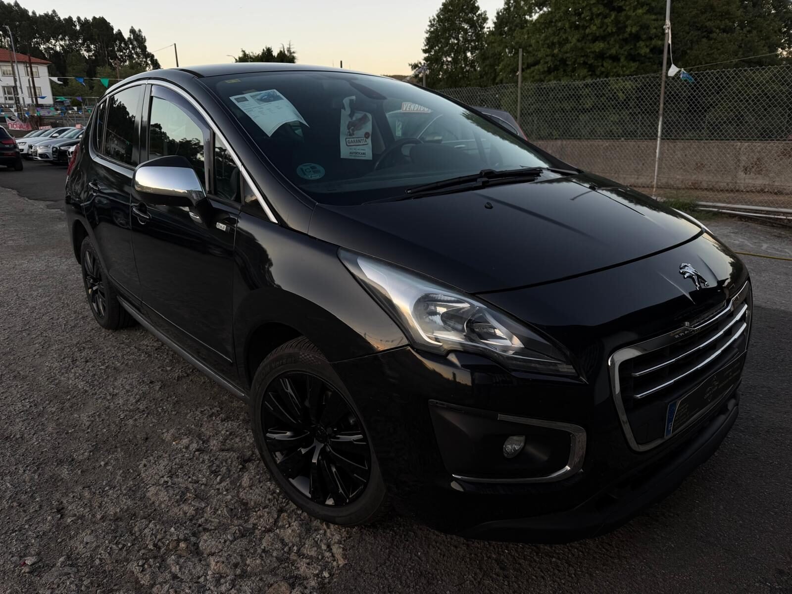 PEUGEOT 3008 1.6