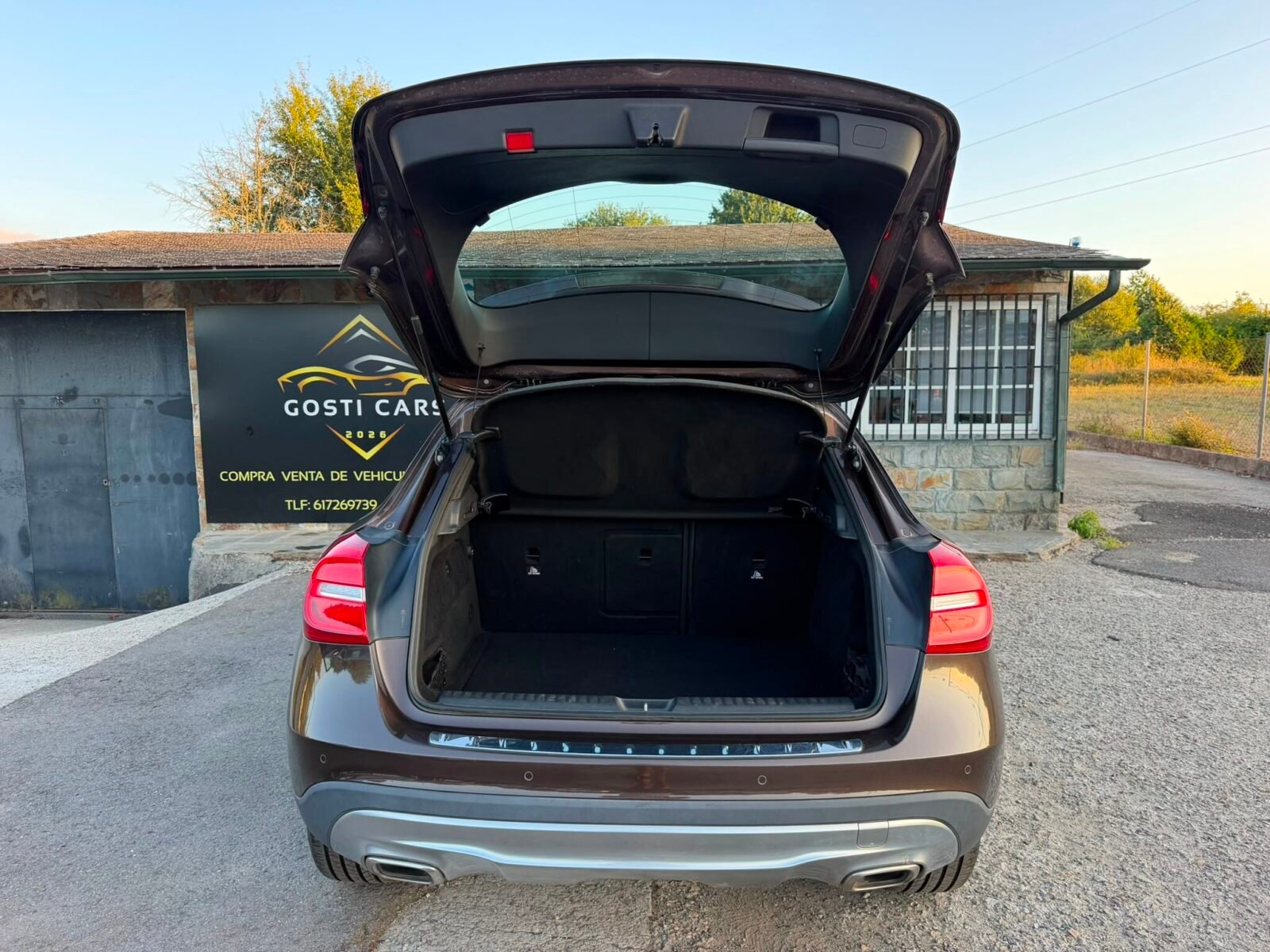MERCEDES-BENZ Gla 200