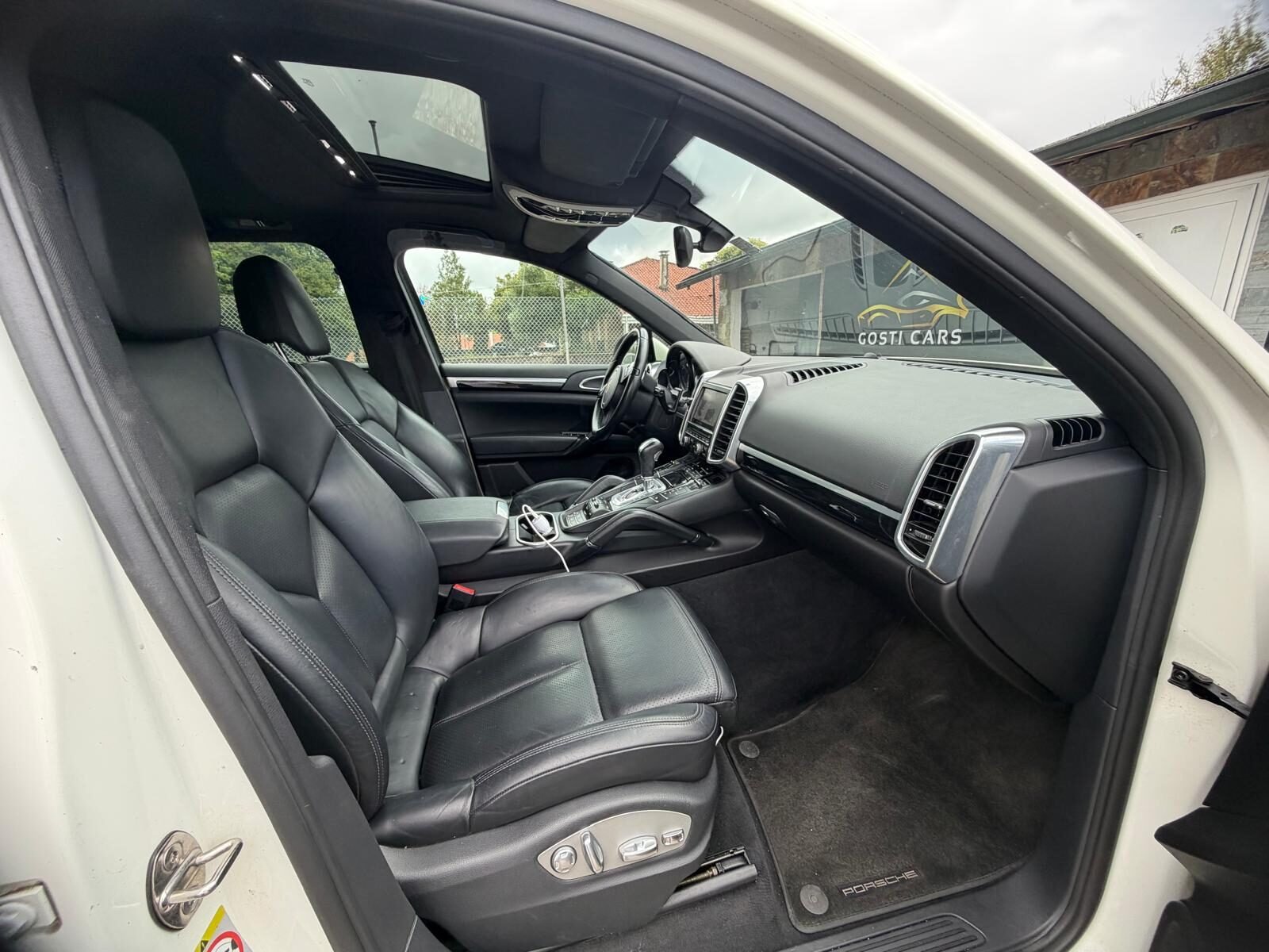 PORSCHE Cayenne 3.0D