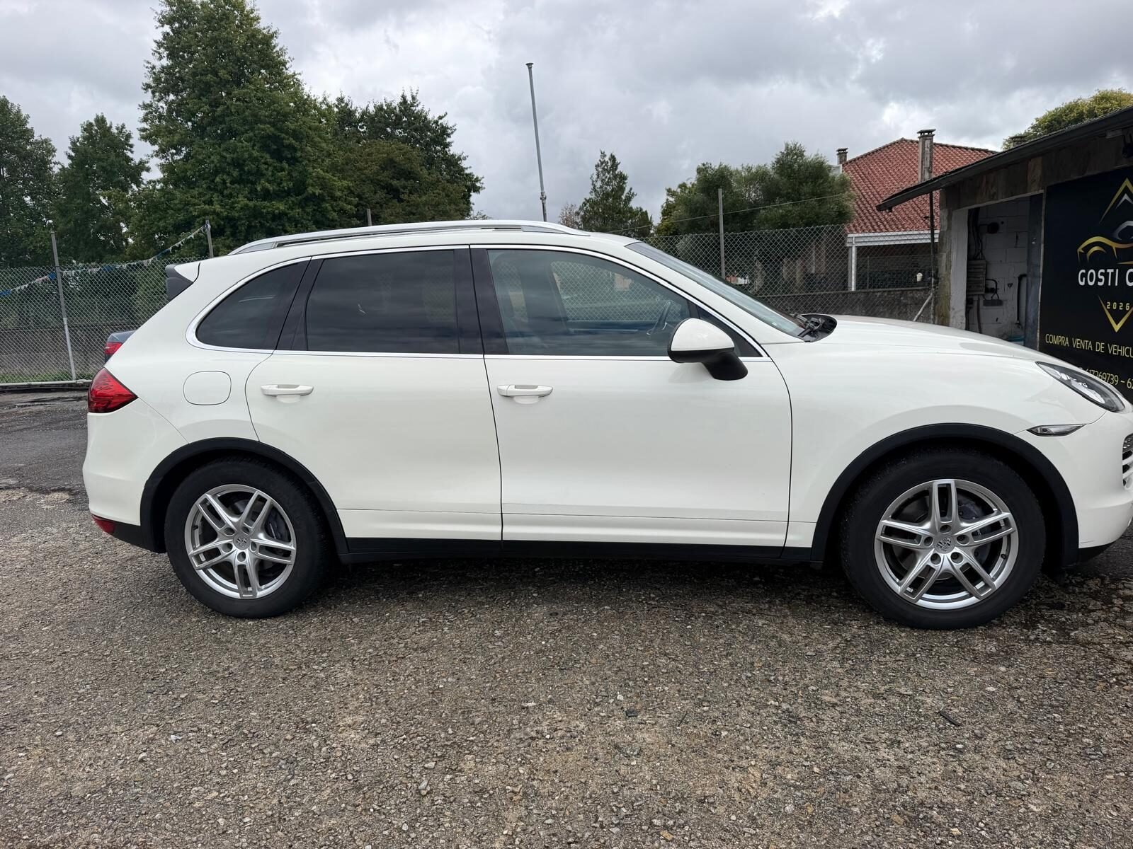 PORSCHE Cayenne 3.0D