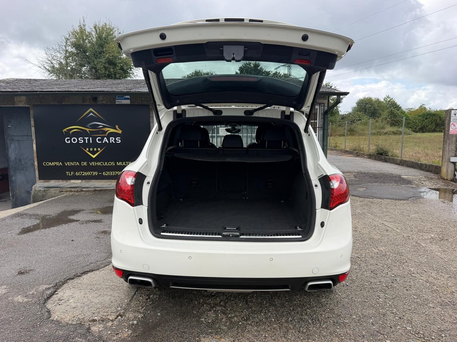 PORSCHE Cayenne 3.0D