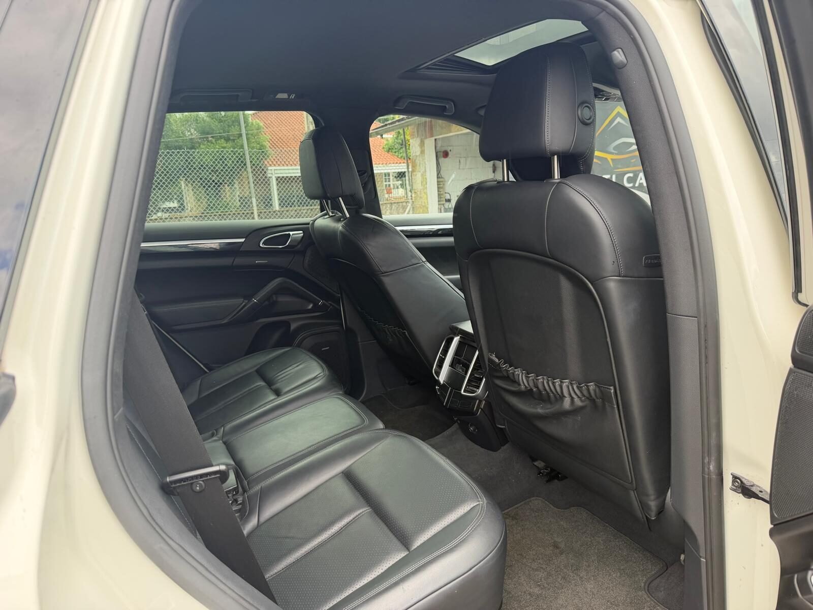 PORSCHE Cayenne 3.0D