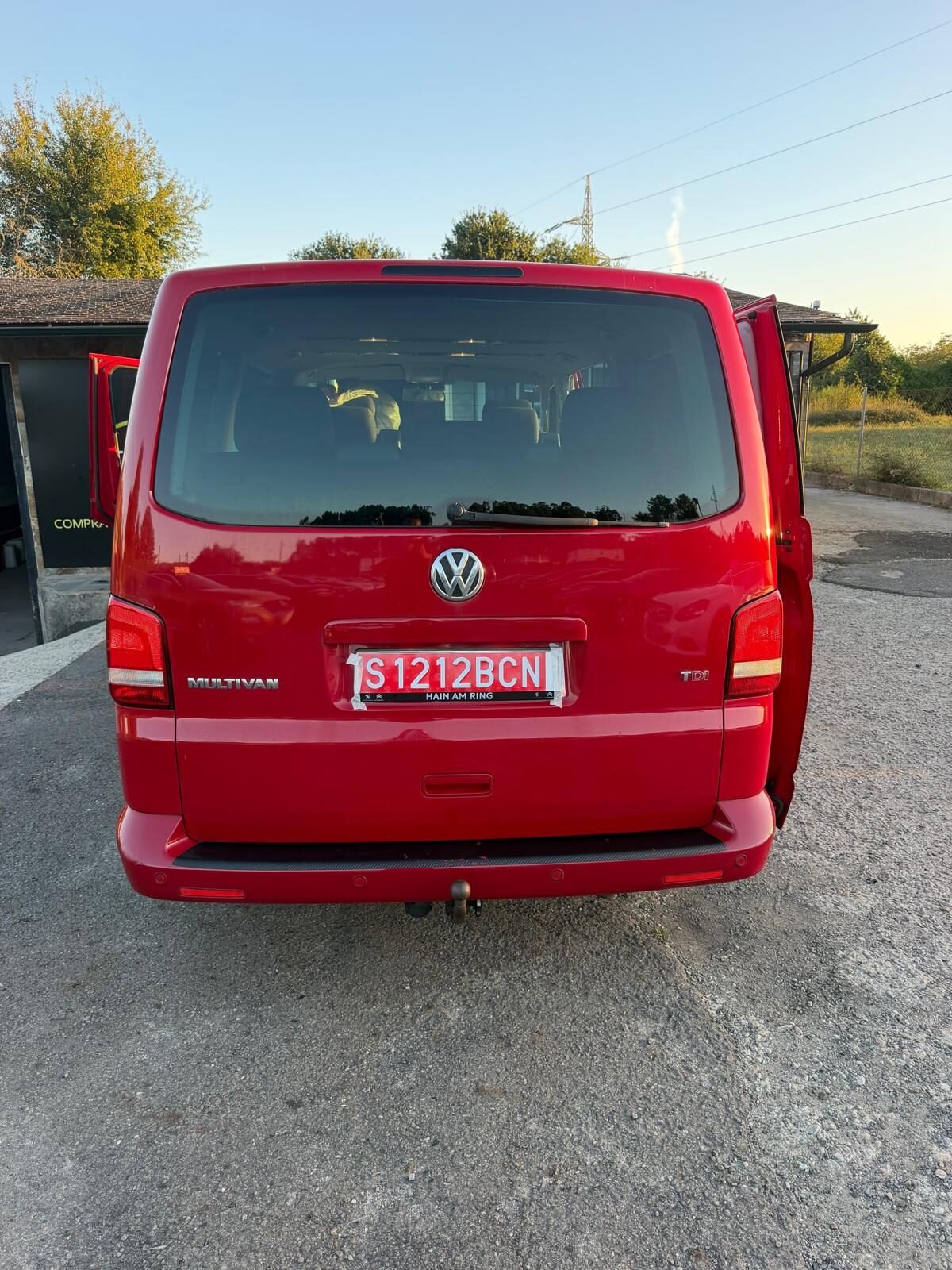 VOLKSWAGEN MULTIVAN 2.0 TDI 
